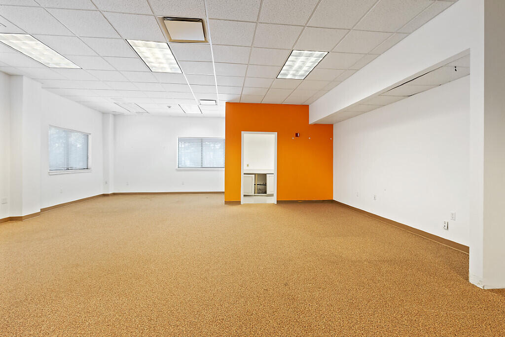 4 Industrial Parkway