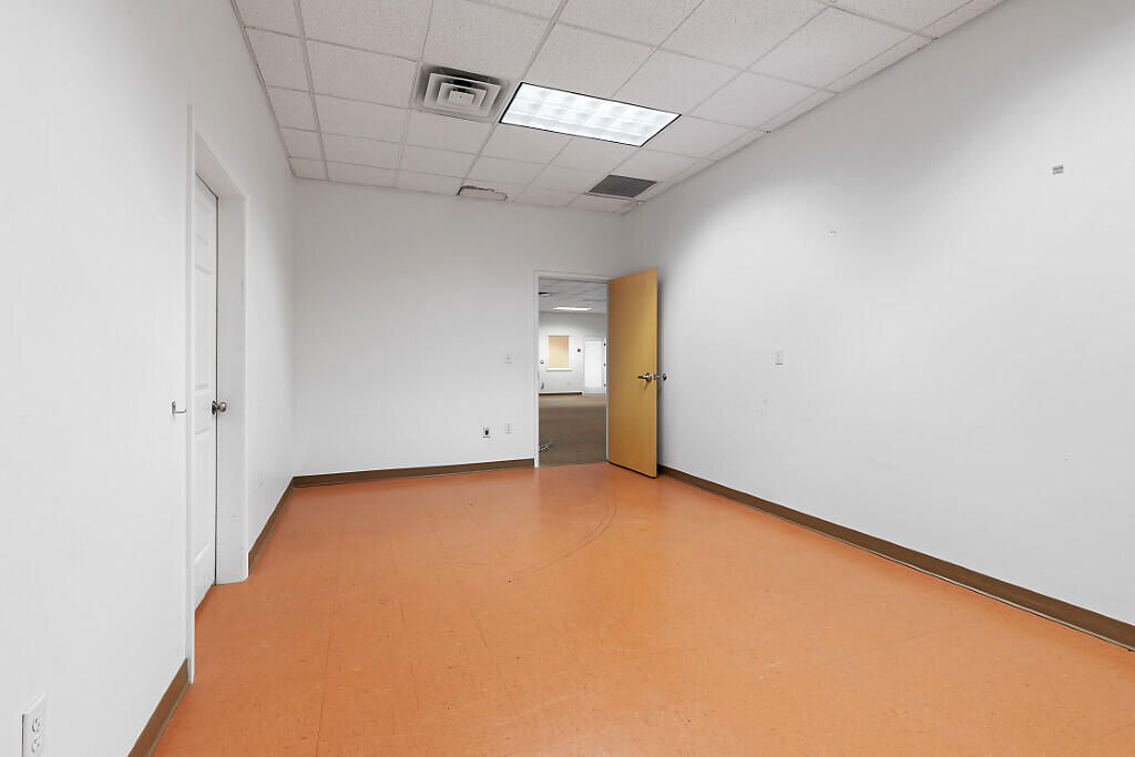 4 Industrial Parkway