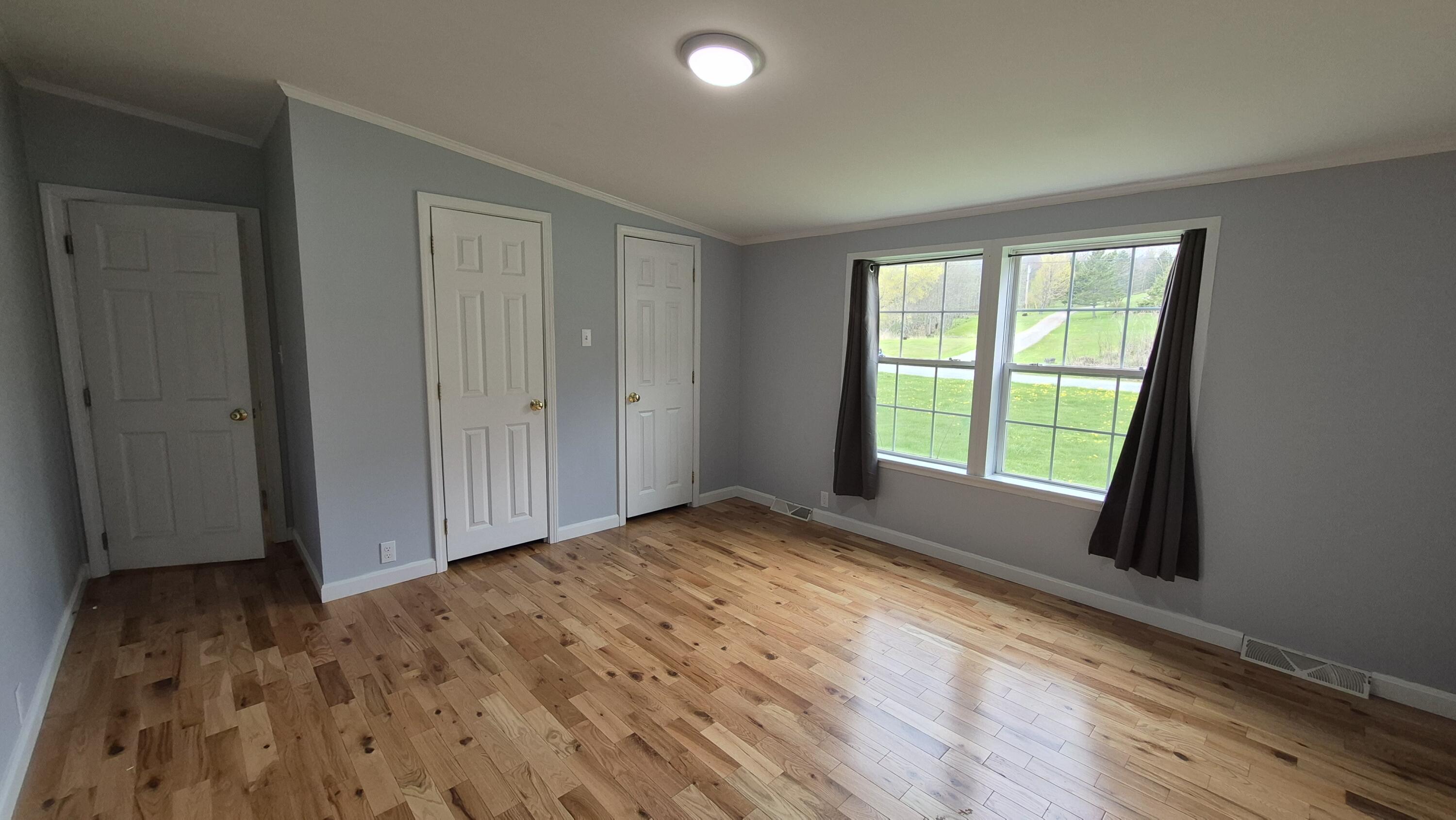 210 Pond Road