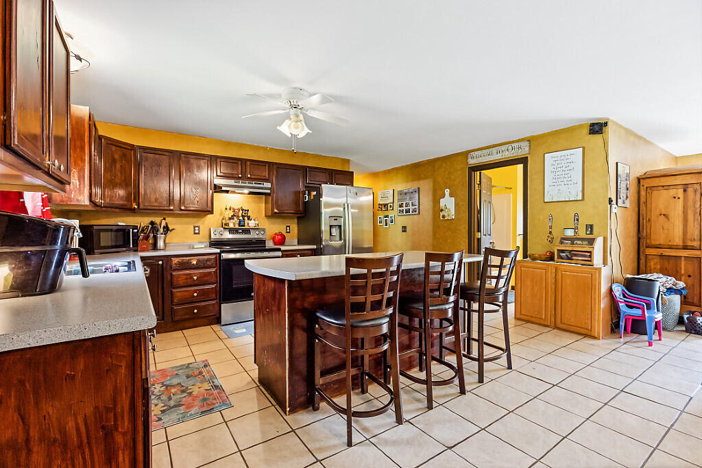 121 Dutton Road