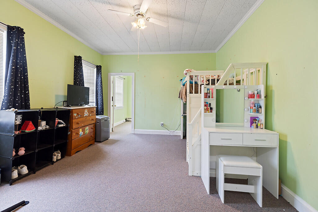 19-21 High Street