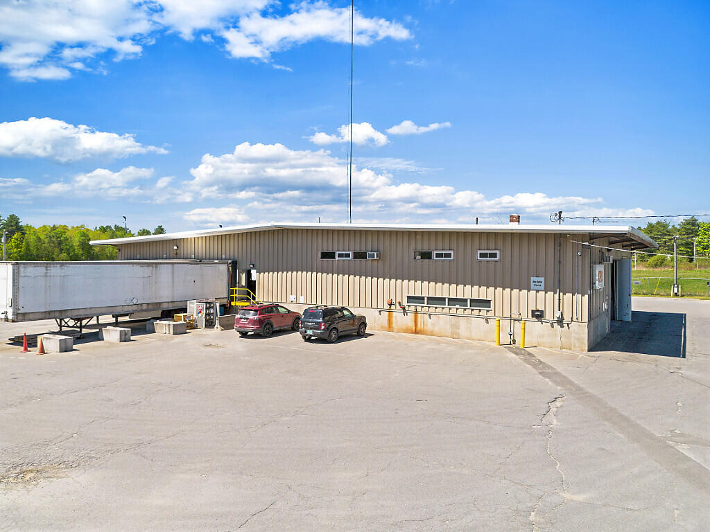 122 Lyons Road