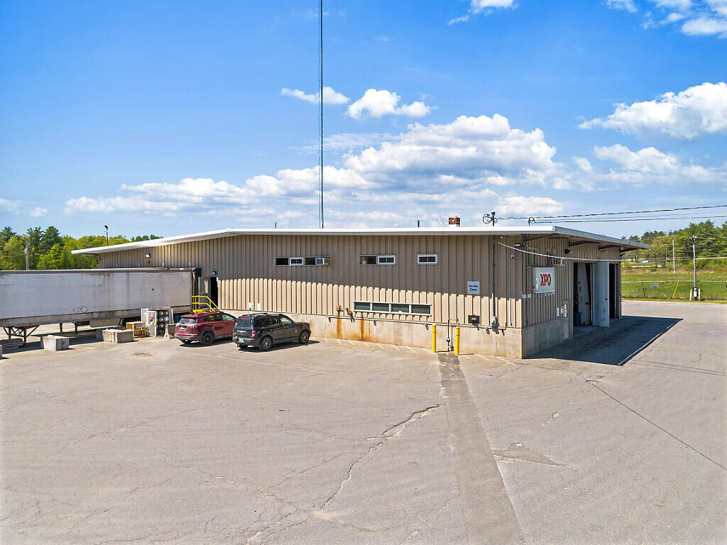 122 Lyons Road