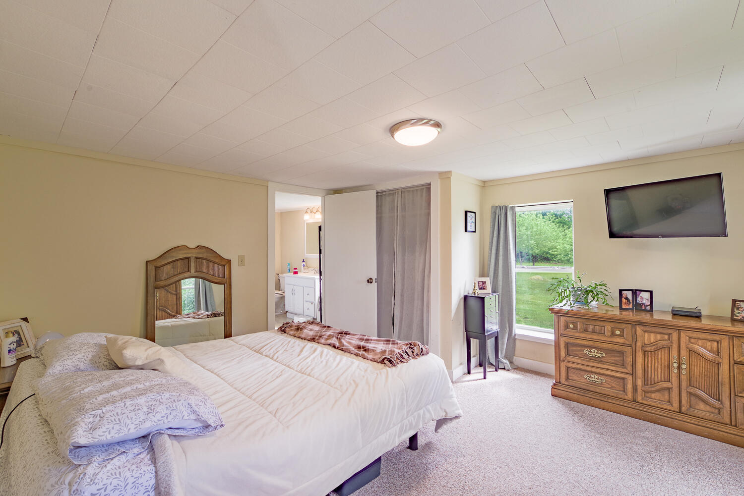 275 Newburgh Road