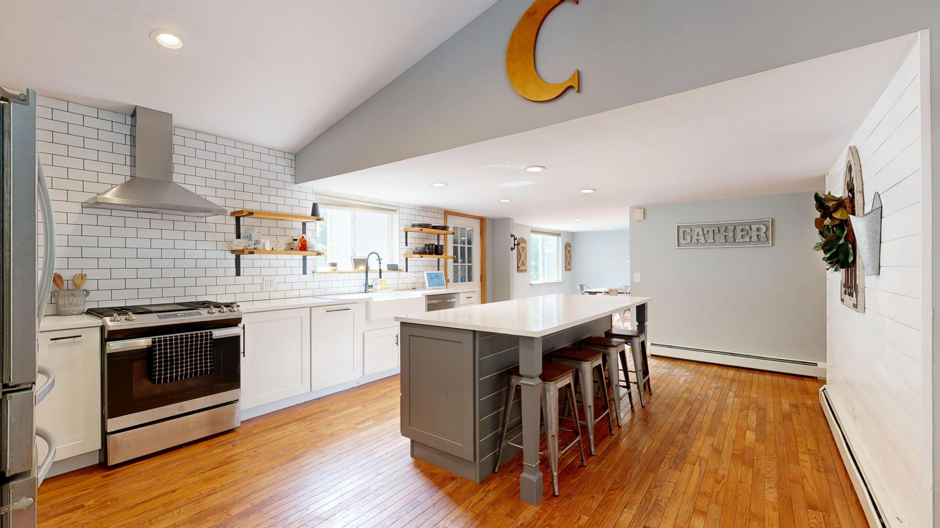 1152 Manchester Road
