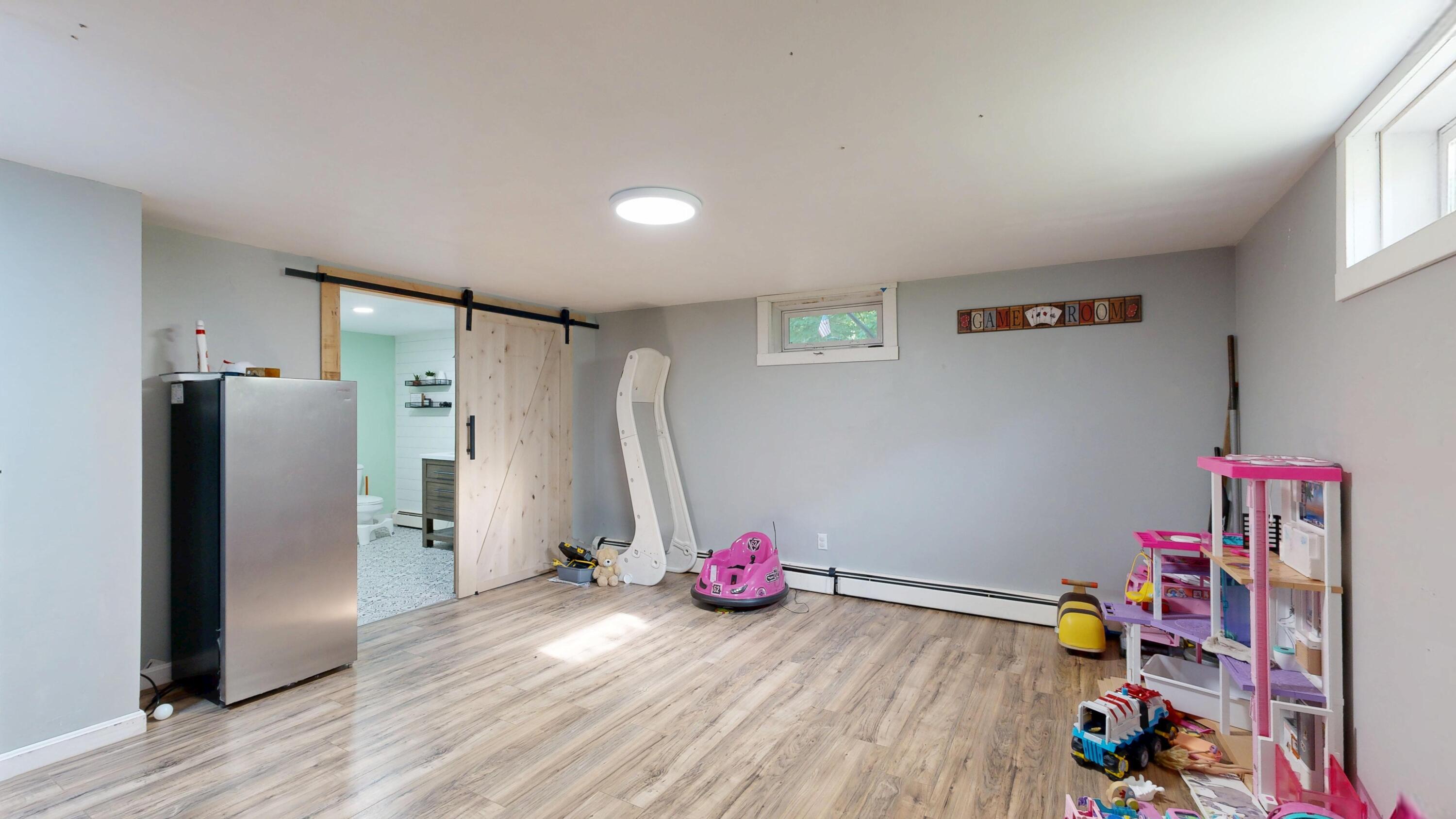 1152 Manchester Road