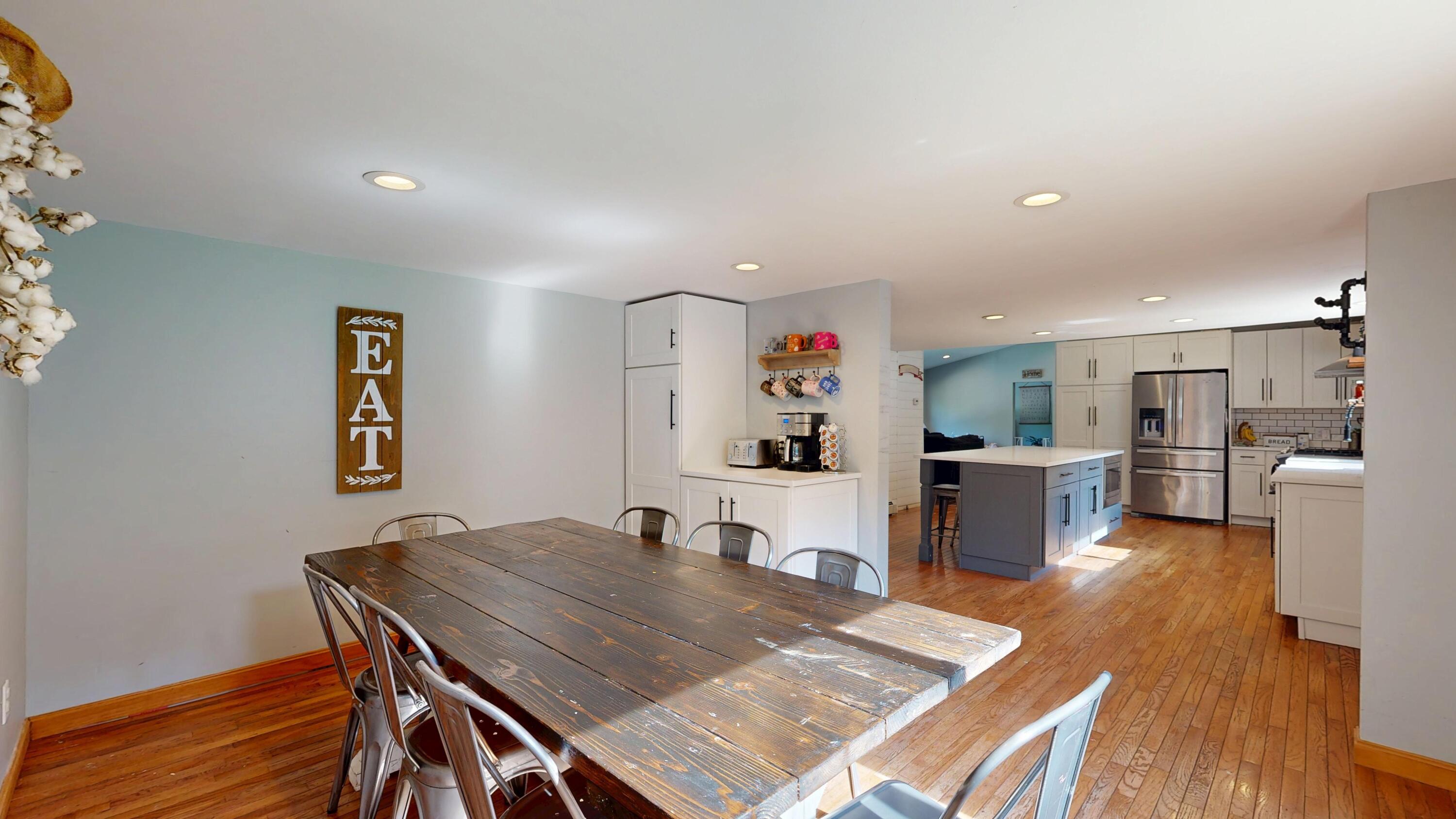 1152 Manchester Road