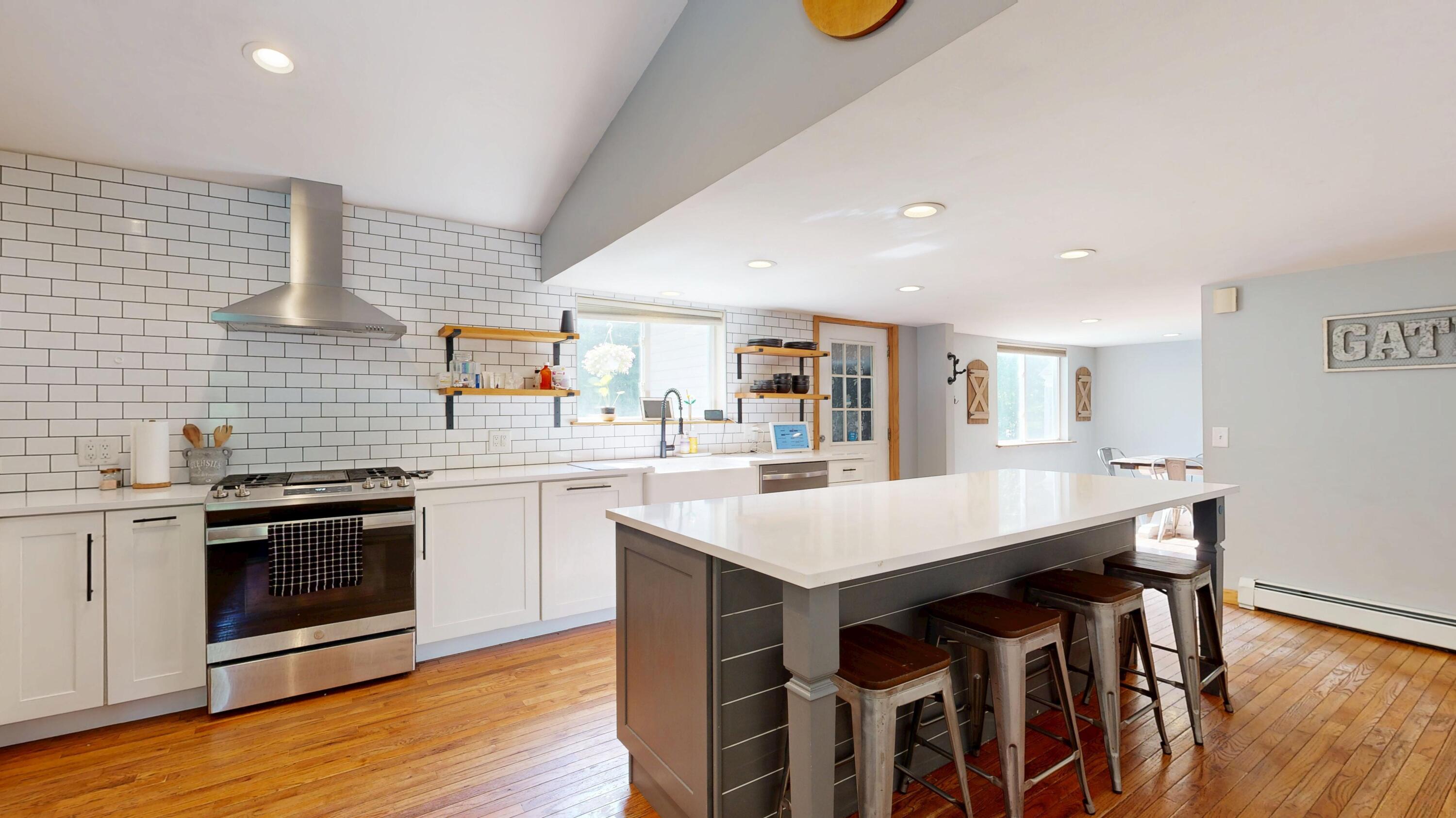 1152 Manchester Road