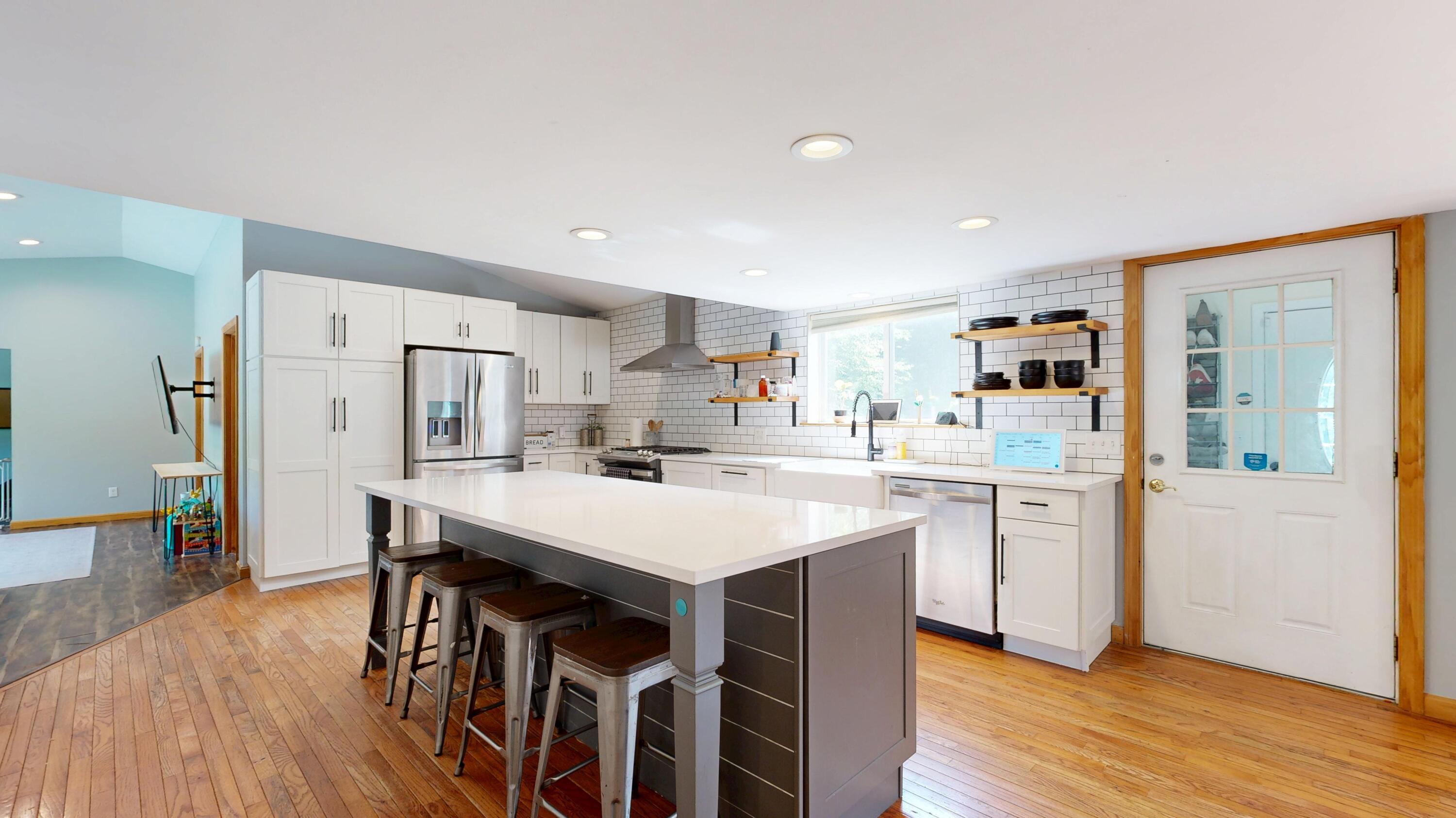 1152 Manchester Road