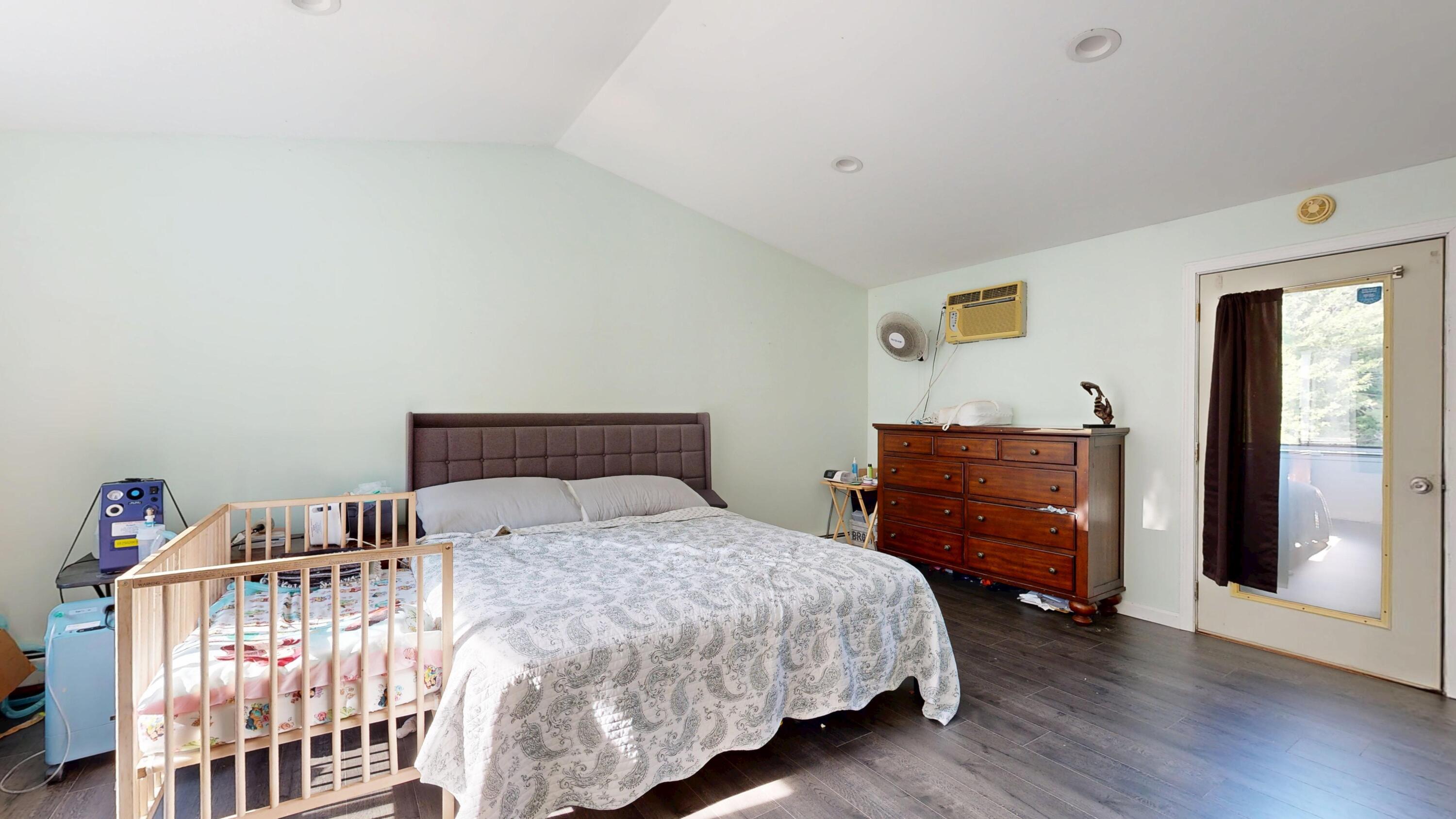 1152 Manchester Road