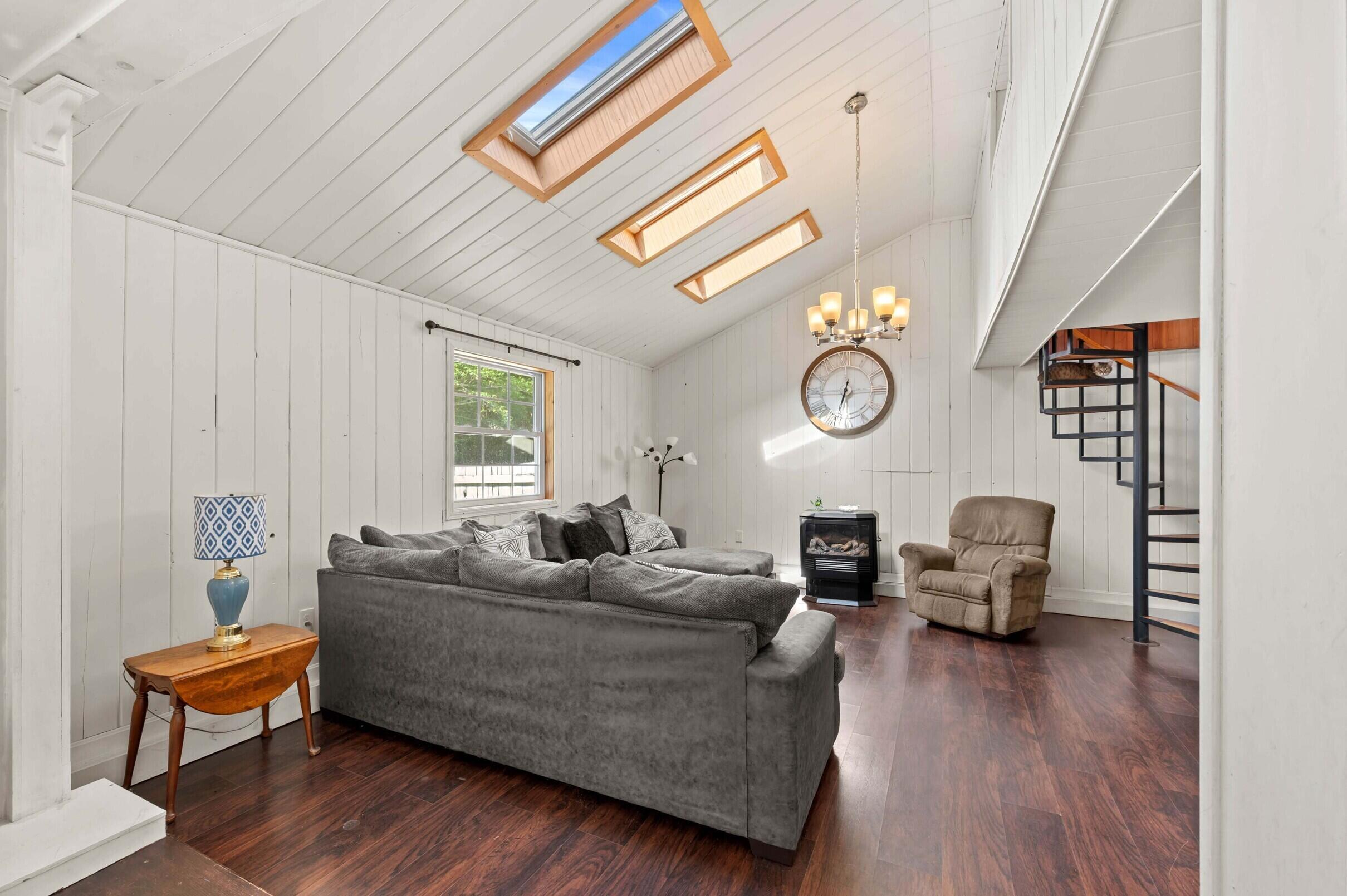 96 Oak Hill Drive