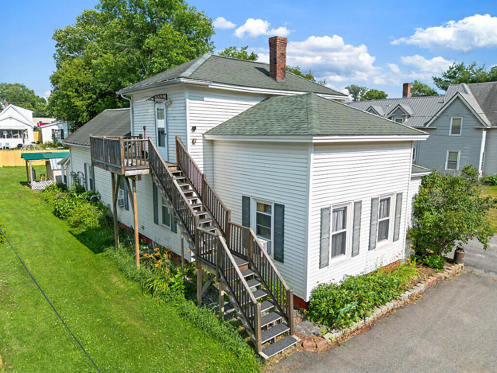 19 Spring Street