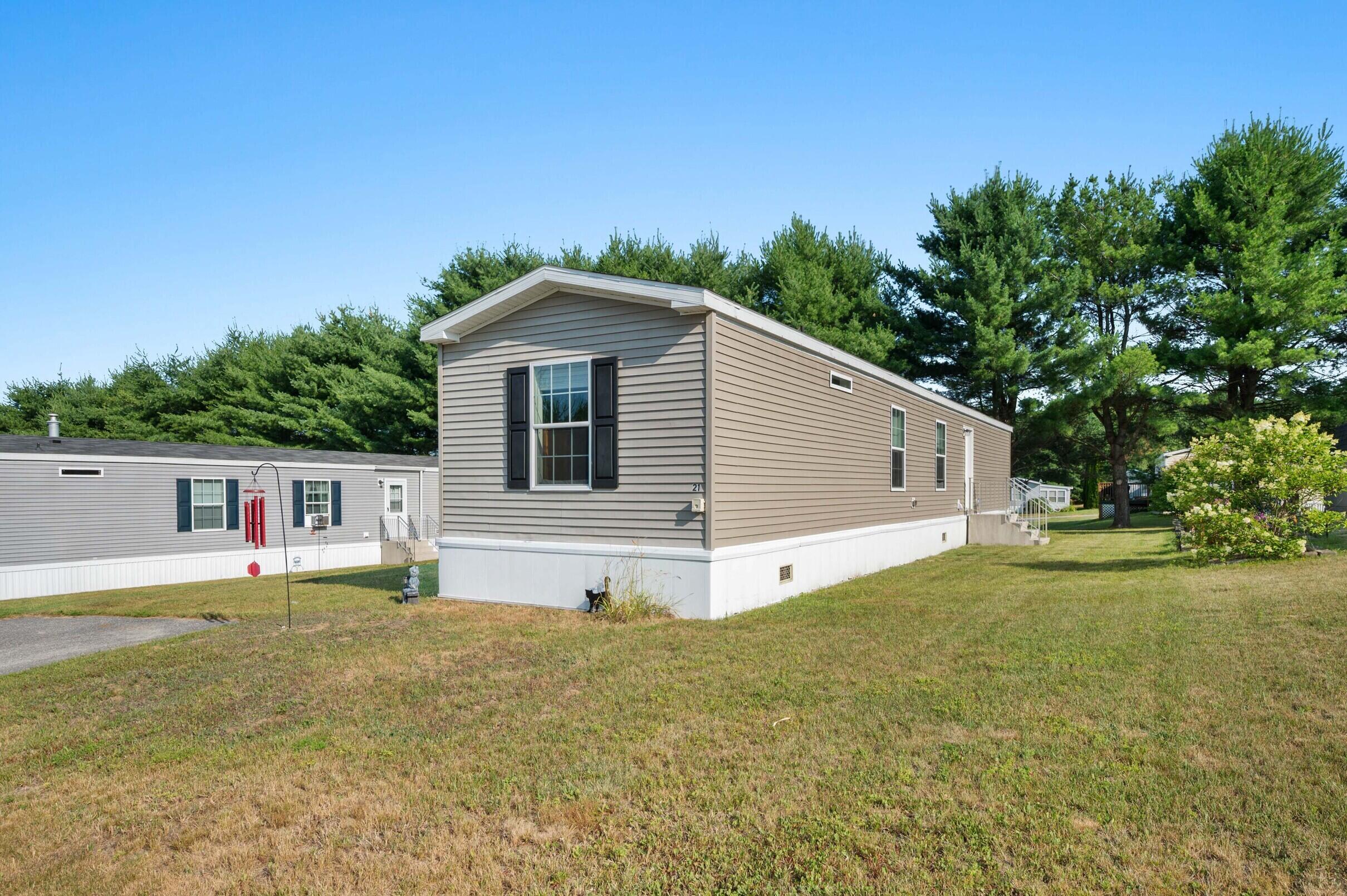 21 Purington Avenue