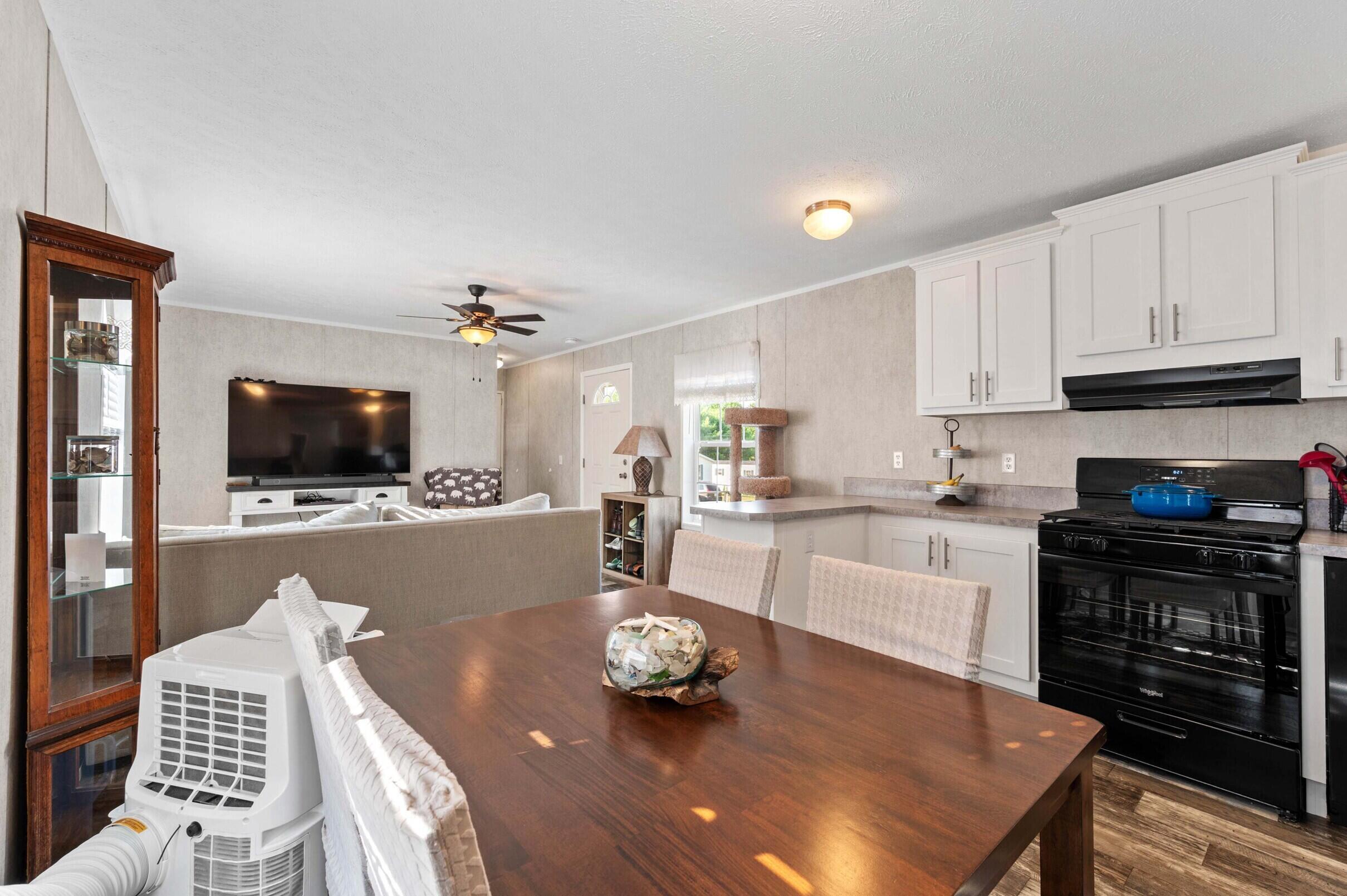 21 Purington Avenue