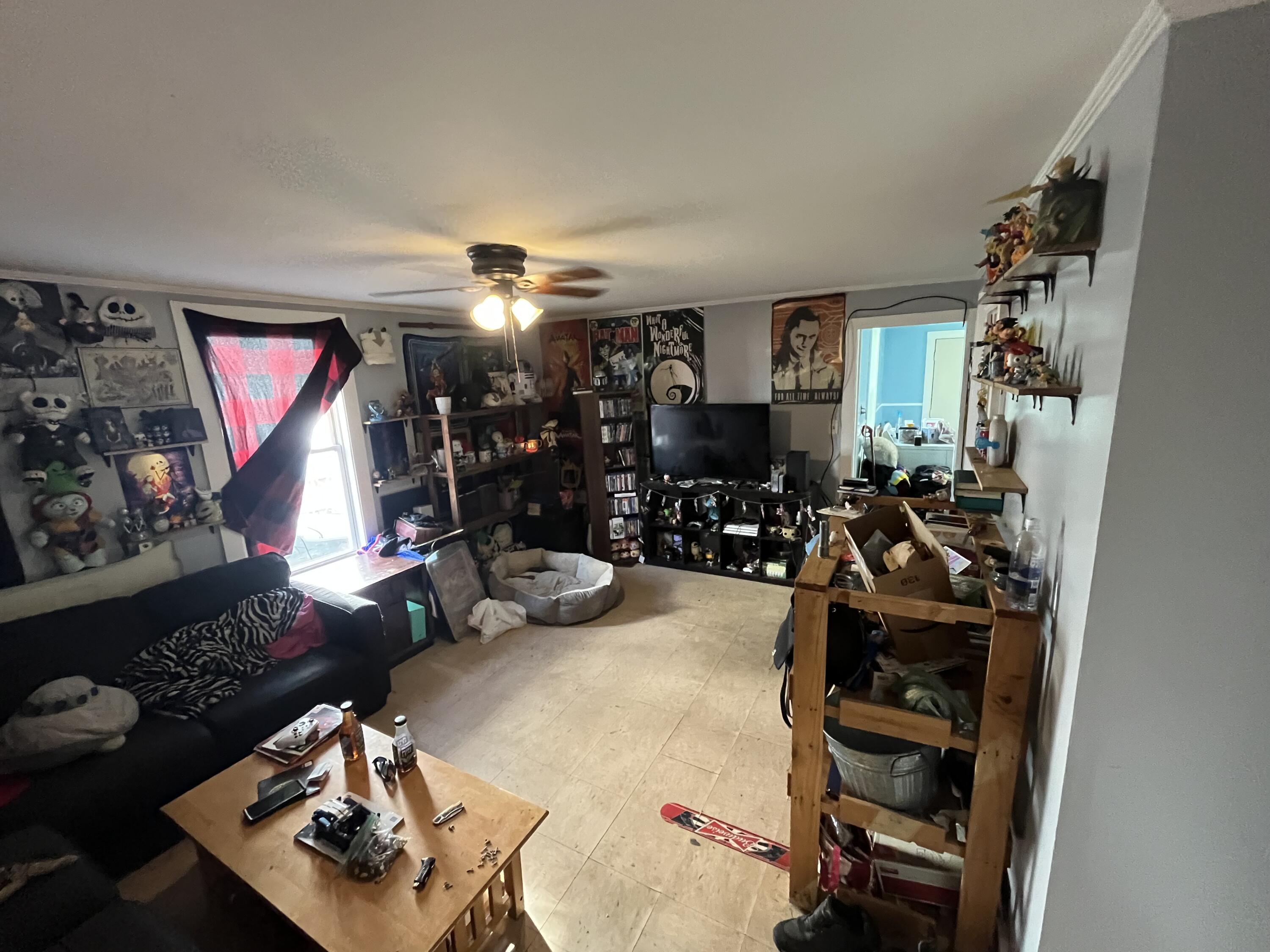 19/21 Elm Street