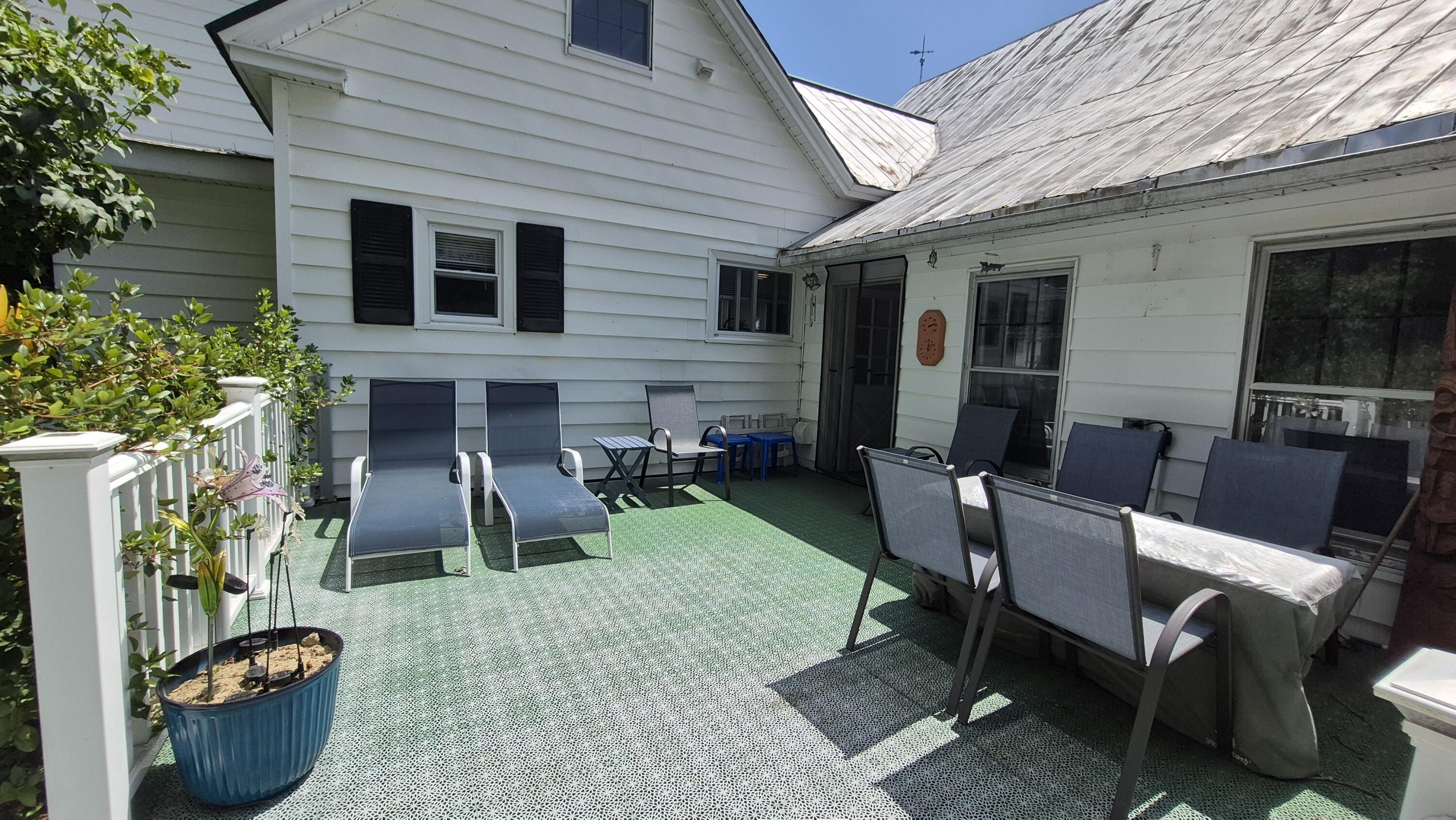31 Hussey Road