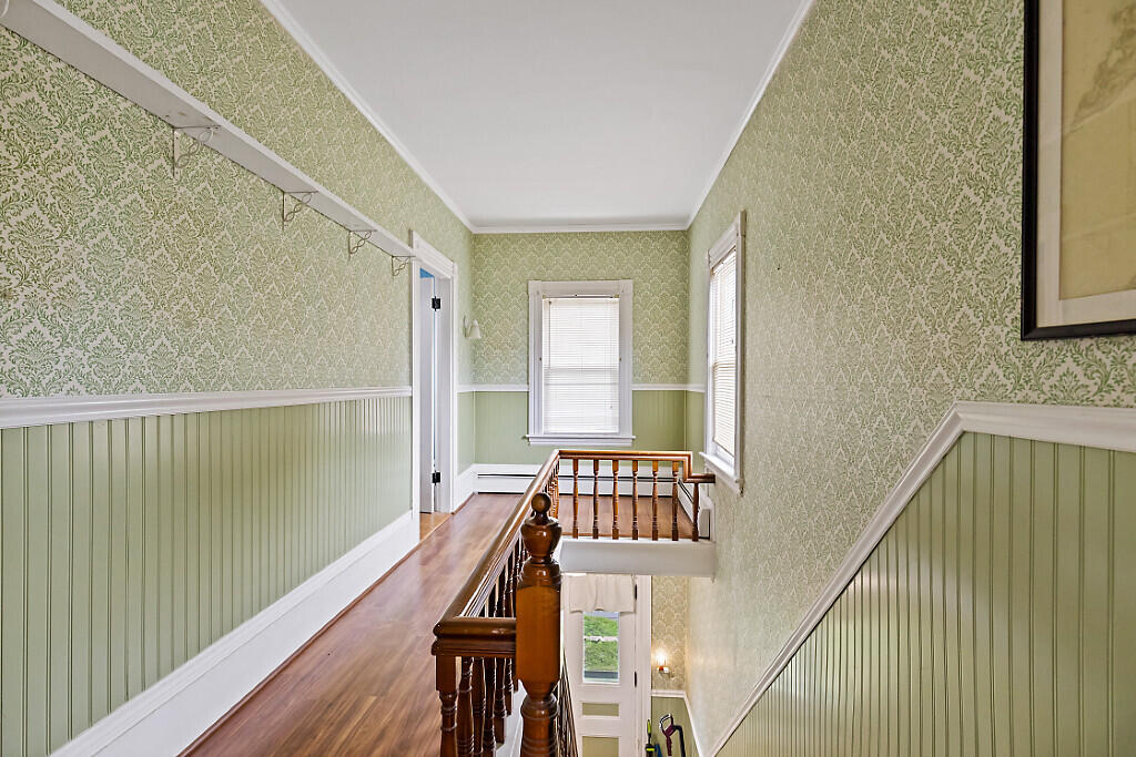 31 Hussey Road