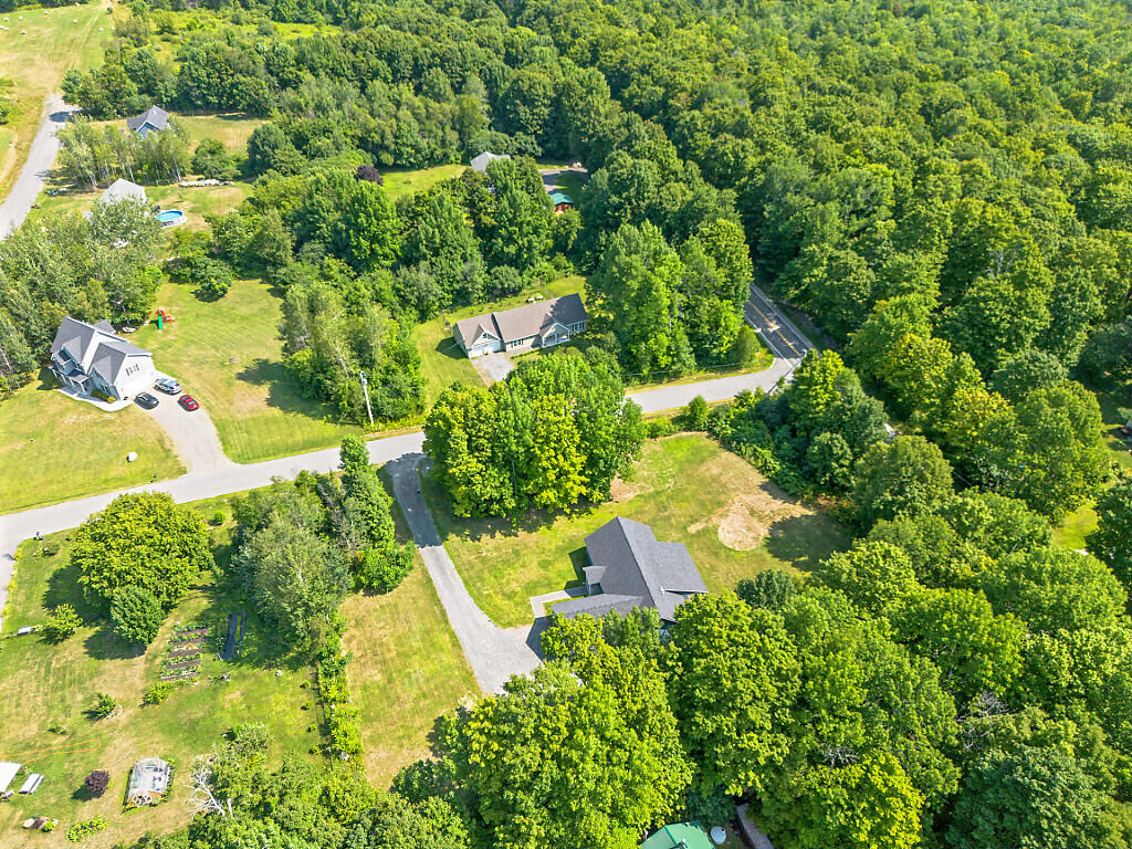 6 Mia Ridge