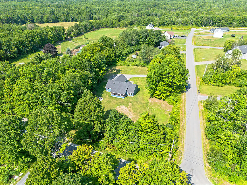 6 Mia Ridge