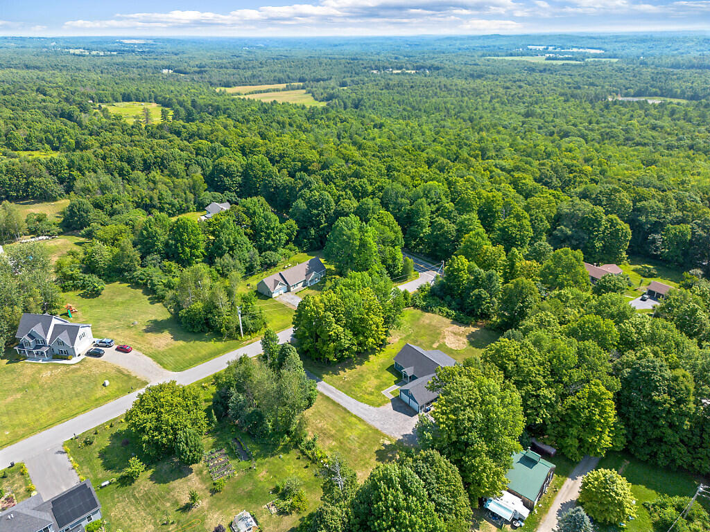 6 Mia Ridge