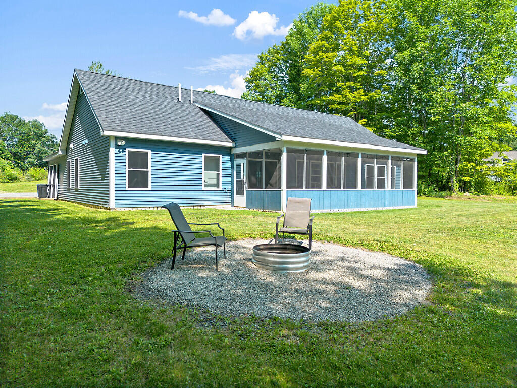 6 Mia Ridge