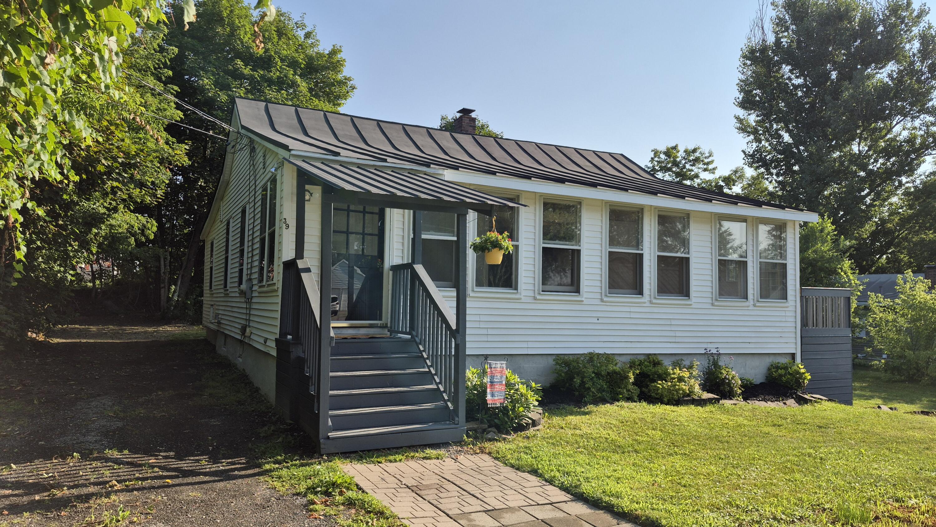 39 Sawyer Street
