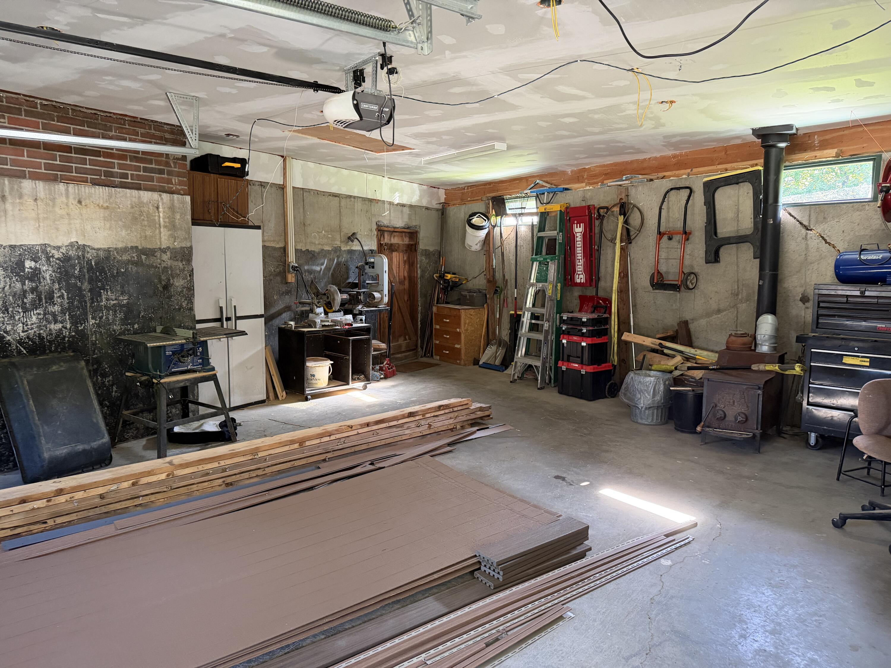 181 Munson Road