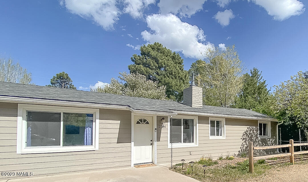 2704 N East Street