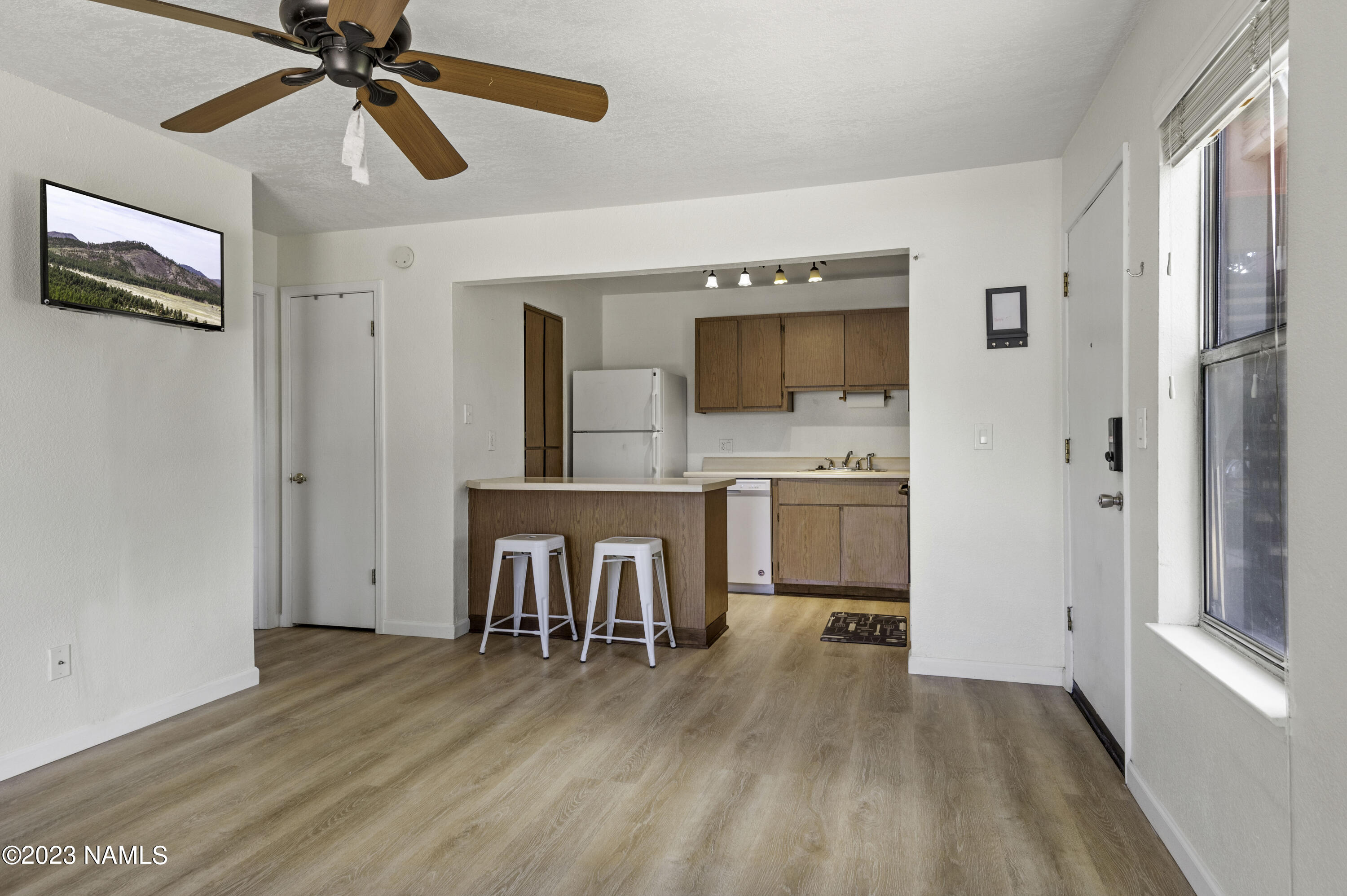 1200 S Riordan Ranch Street, 65