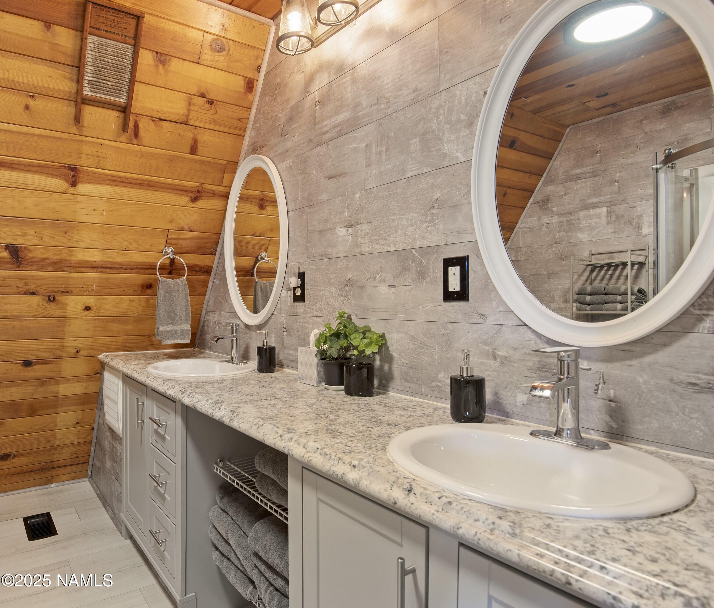2764 Kletha Trail