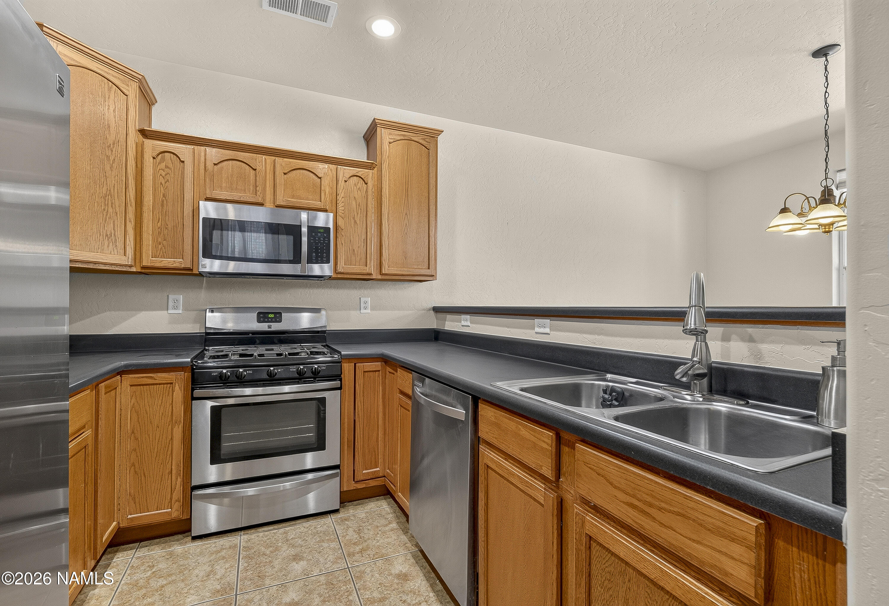 1322 E Hatcher Drive