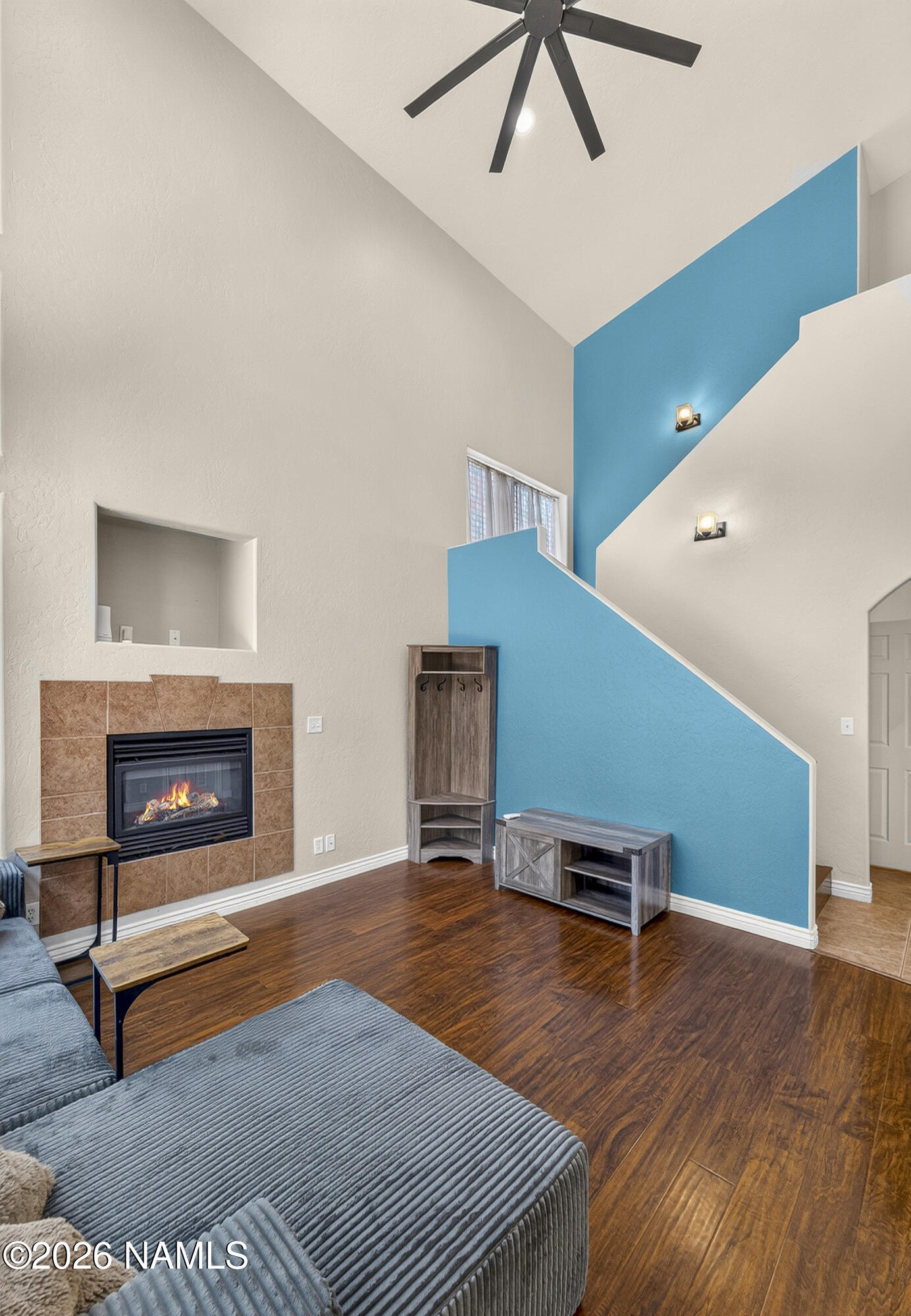 1322 E Hatcher Drive