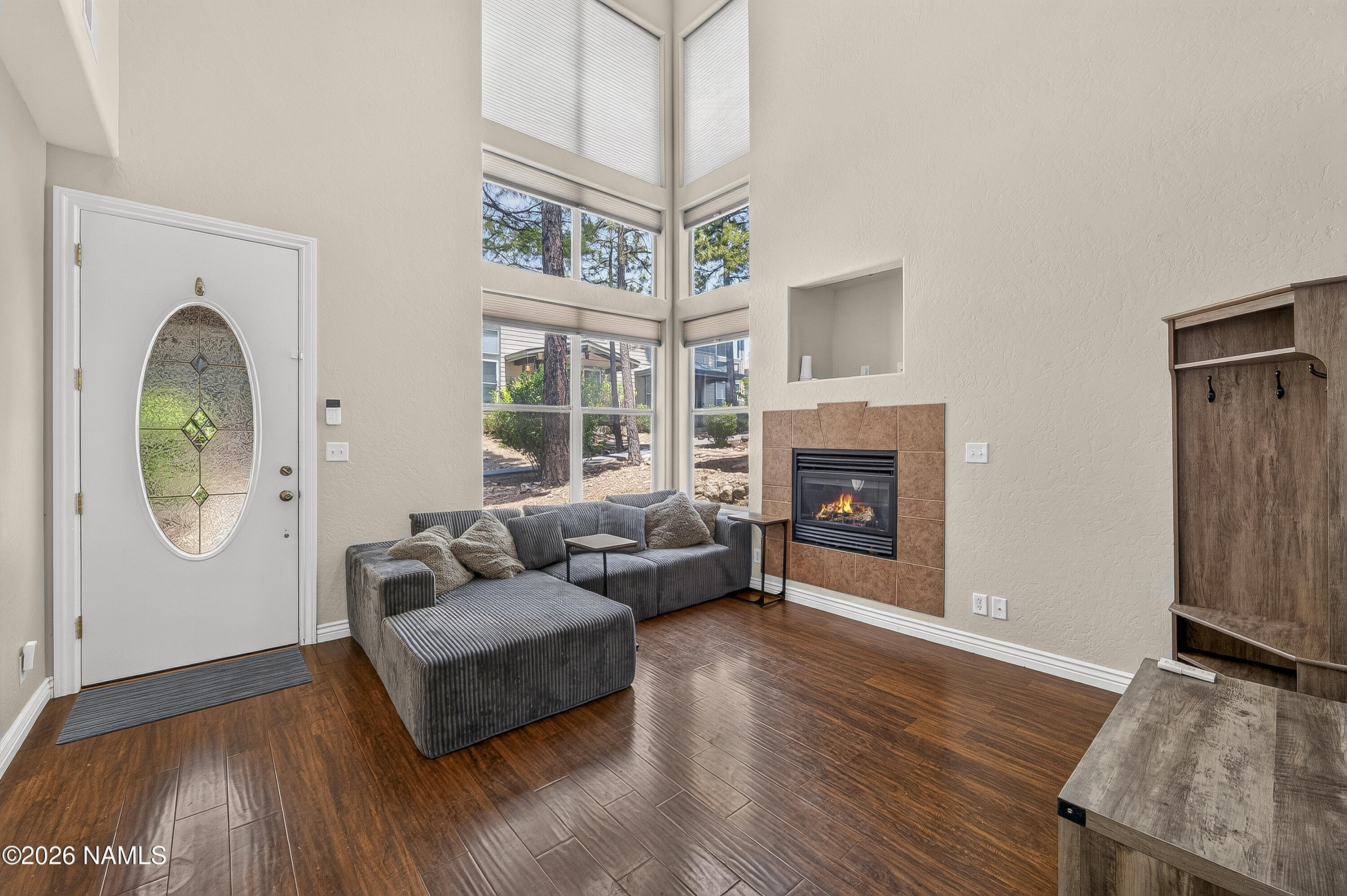 1322 E Hatcher Drive