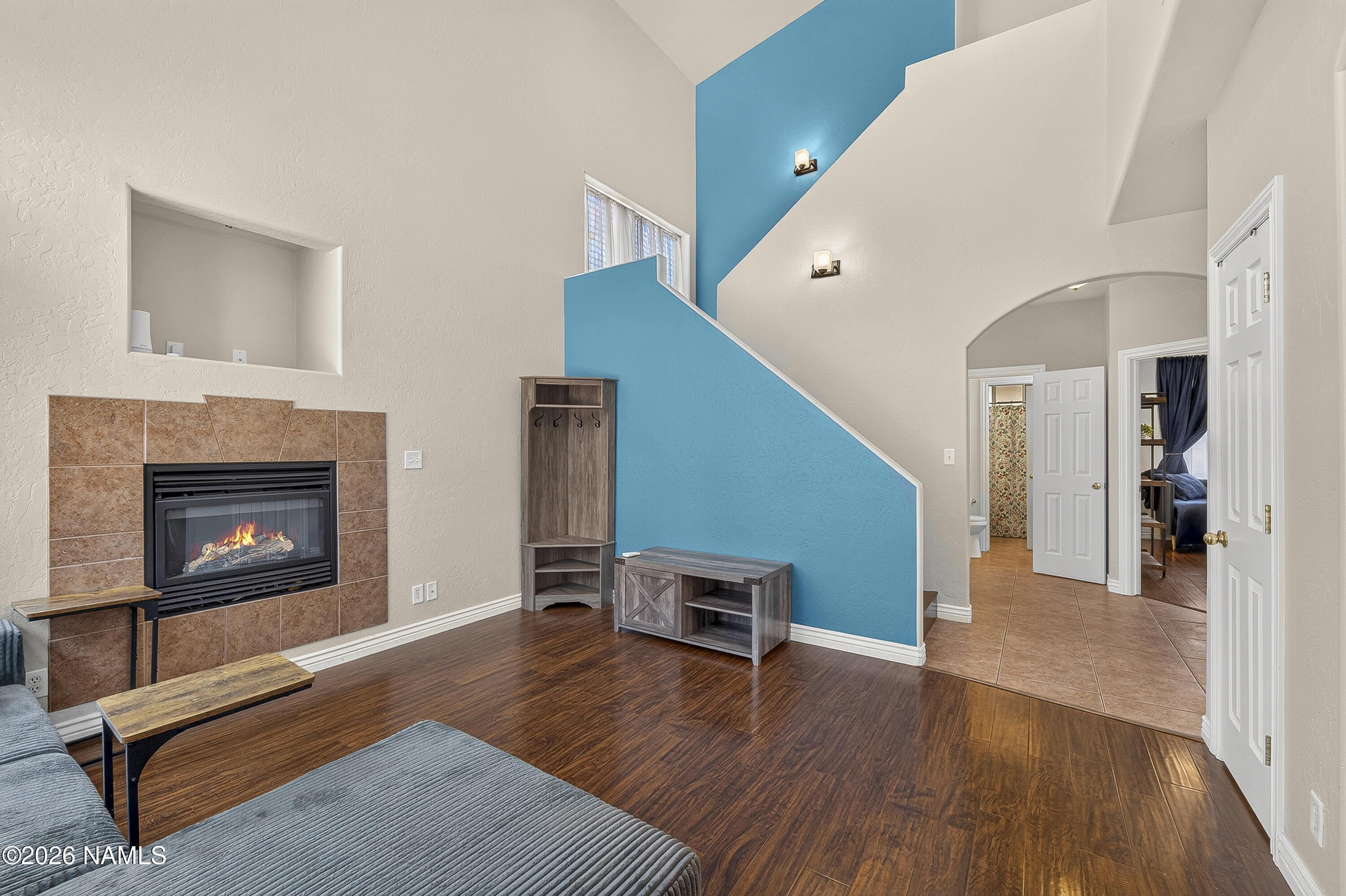 1322 E Hatcher Drive