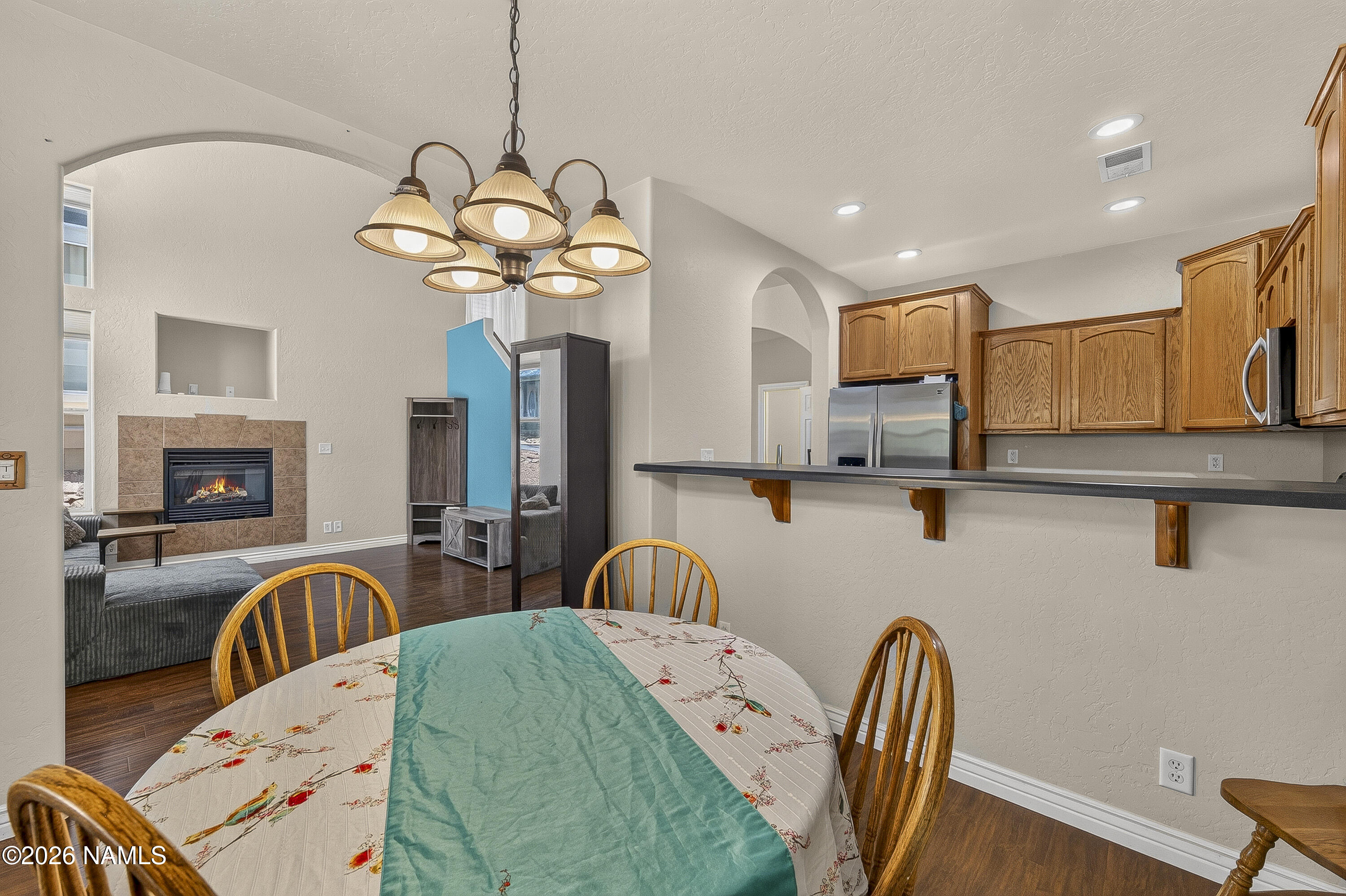 1322 E Hatcher Drive