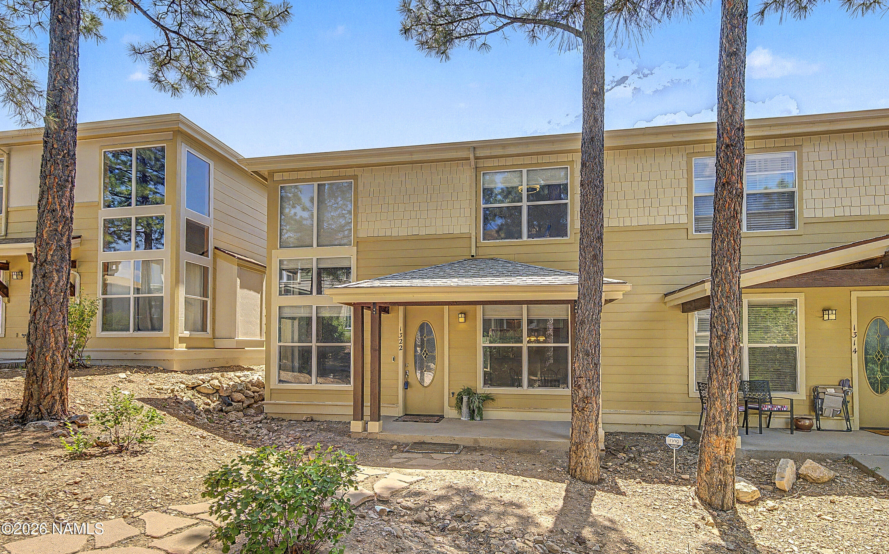 1322 E Hatcher Drive