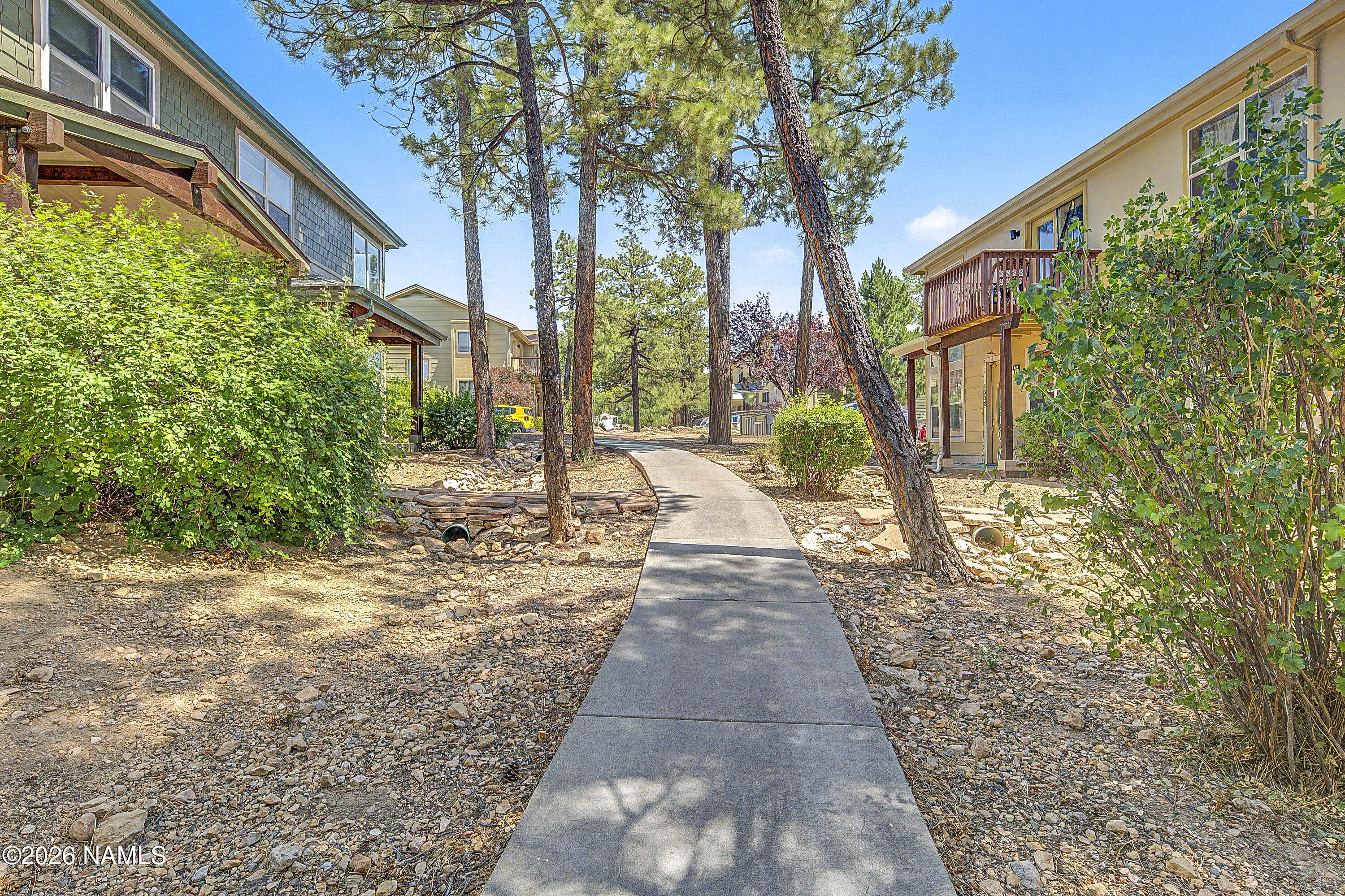 1322 E Hatcher Drive