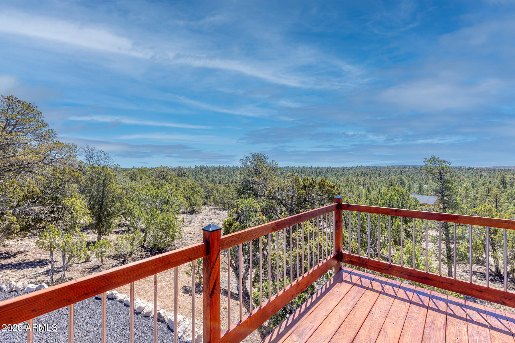 2943 E Lookout Lane