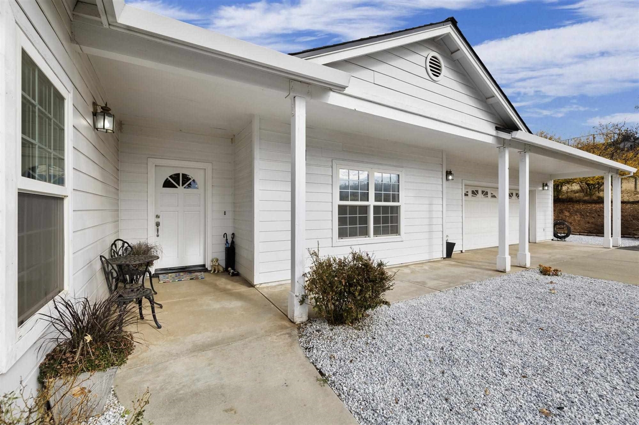 9530 Poppy Hills