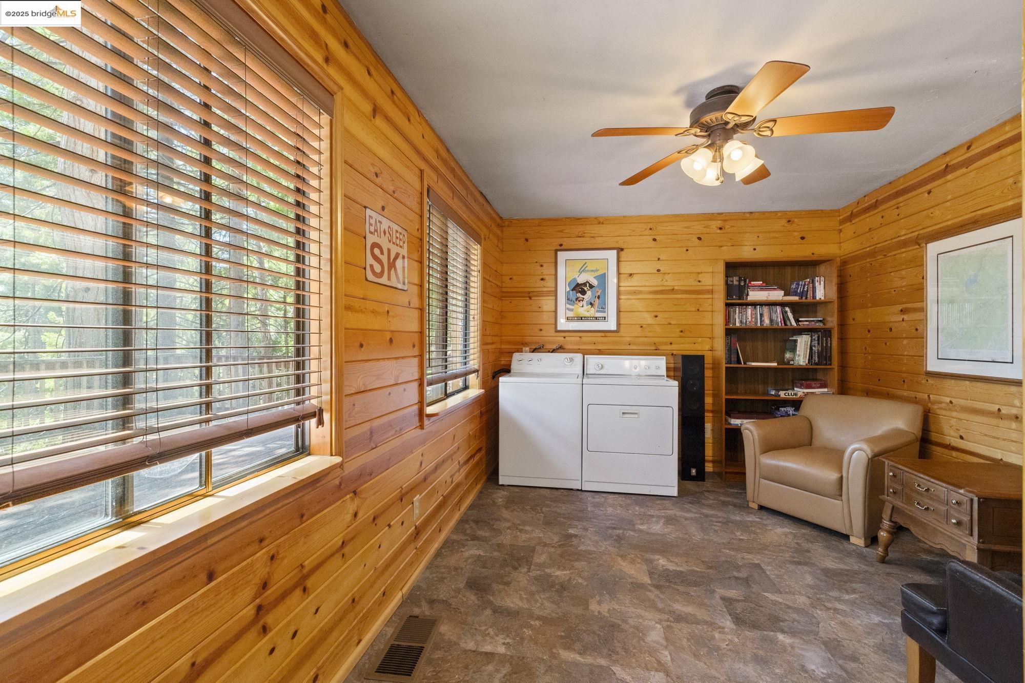 26609 Old Mono Rd., Cold Springs
