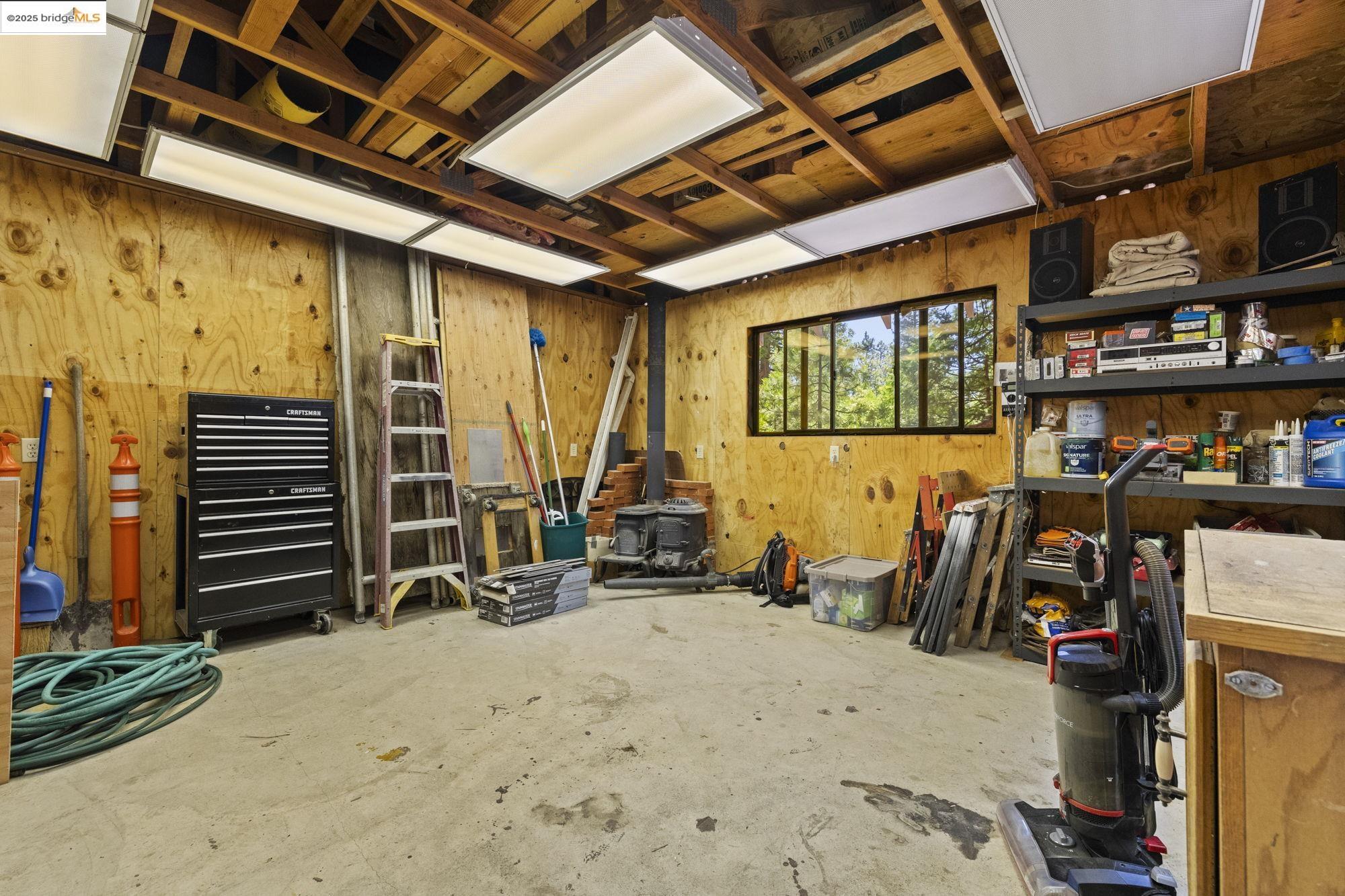 26609 Old Mono Rd., Cold Springs