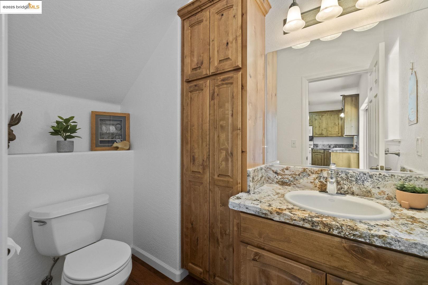 19907 Middle Camp Sugarpine RD