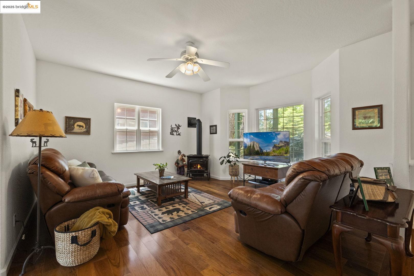 19907 Middle Camp Sugarpine RD