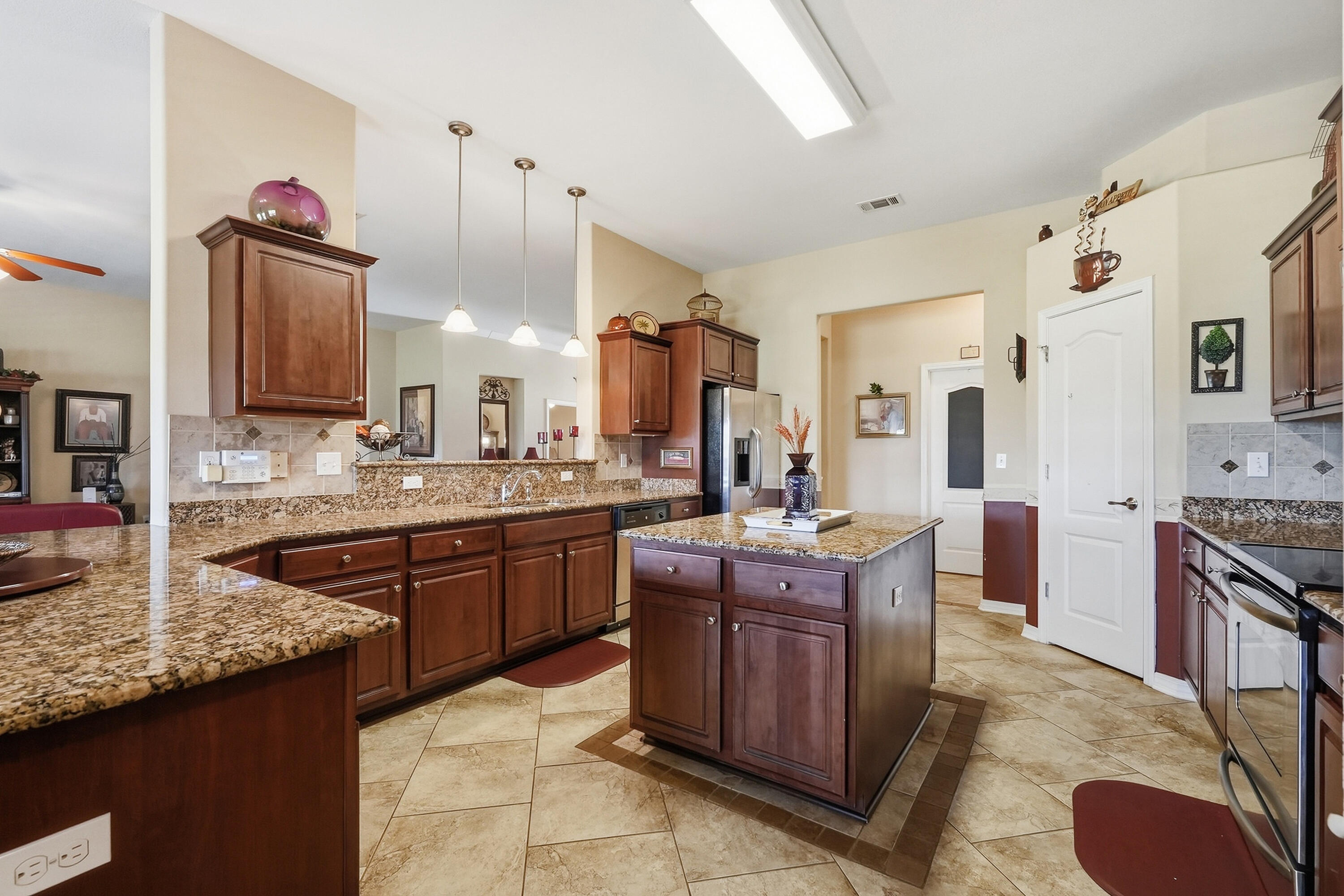 6212 Lapis Lane