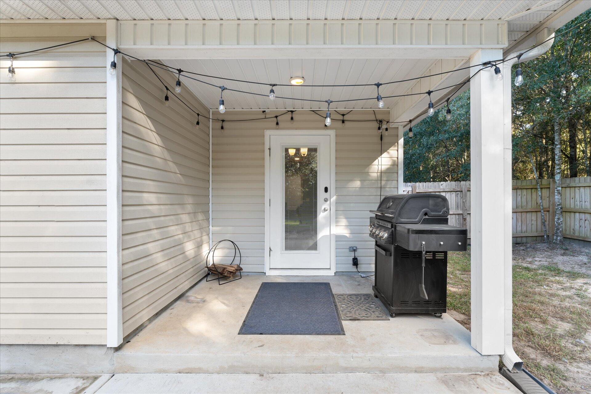6052 Eden Road