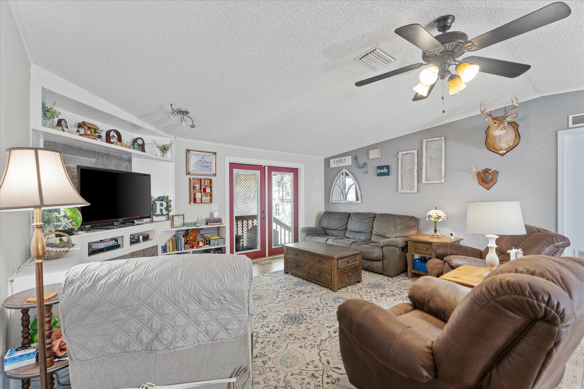 6604 Possum Ridge Road