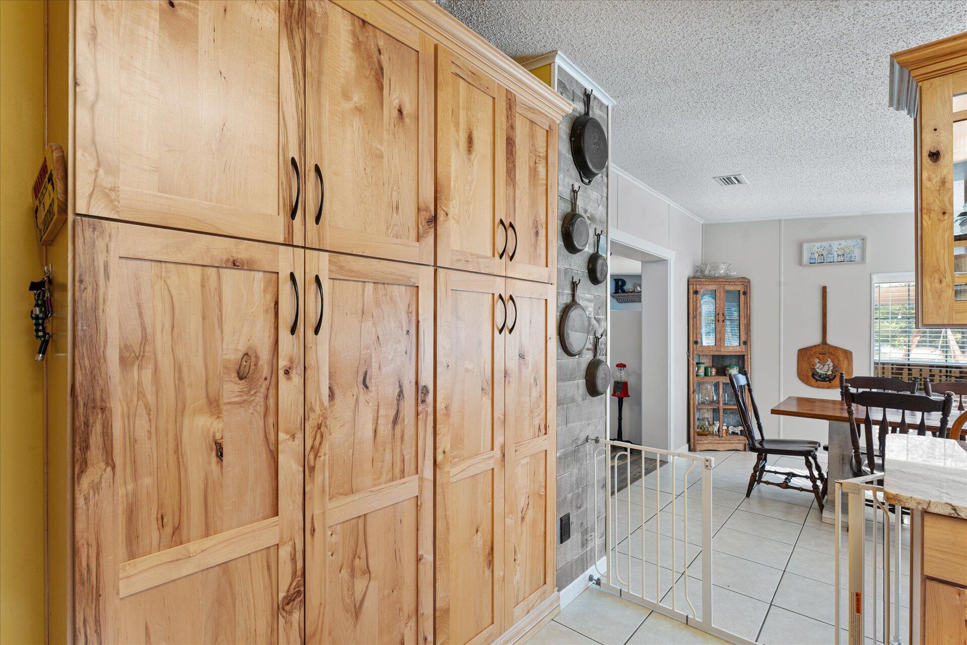 6604 Possum Ridge Road