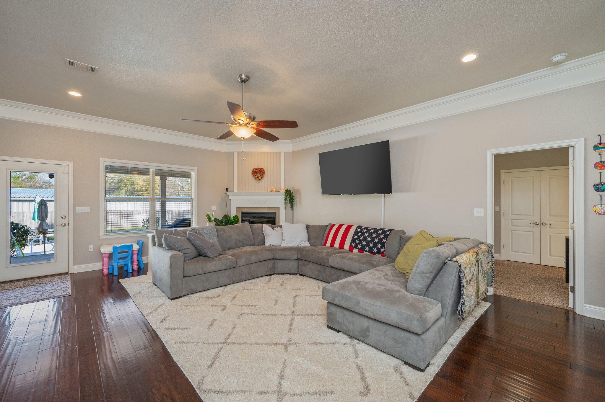 2811 Phil Tyner Road