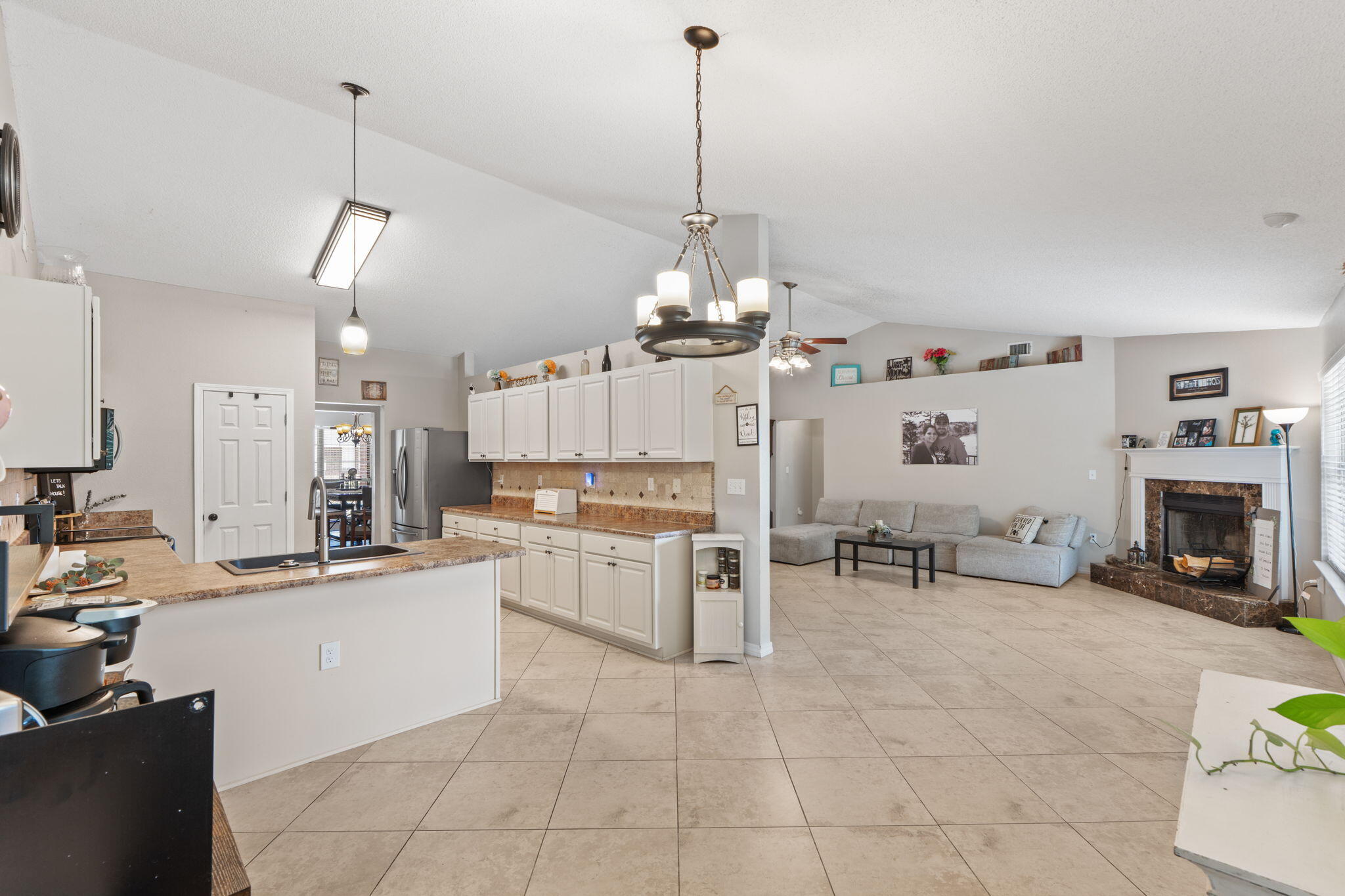 2108 Hagood Loop