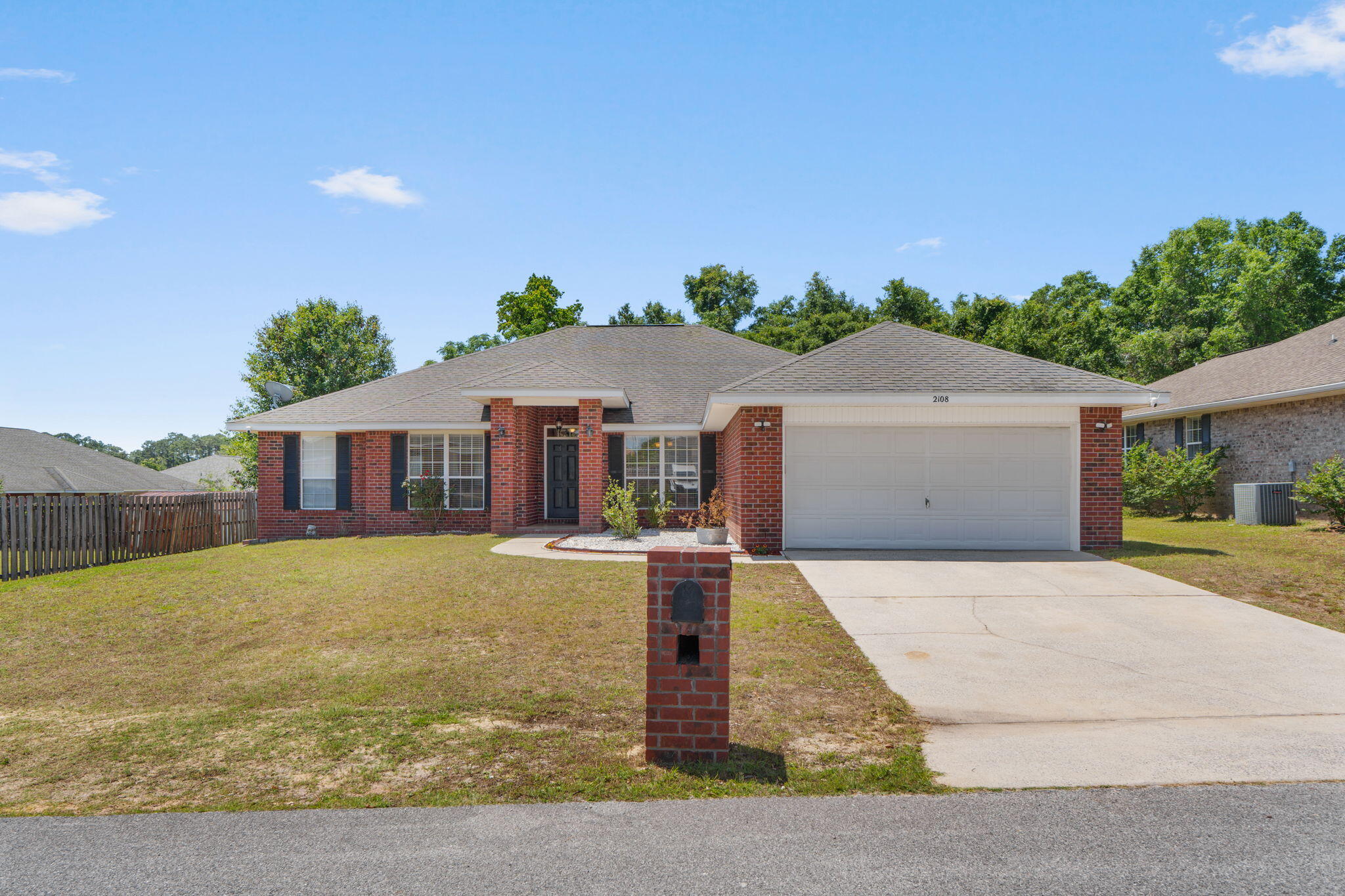 2108 Hagood Loop
